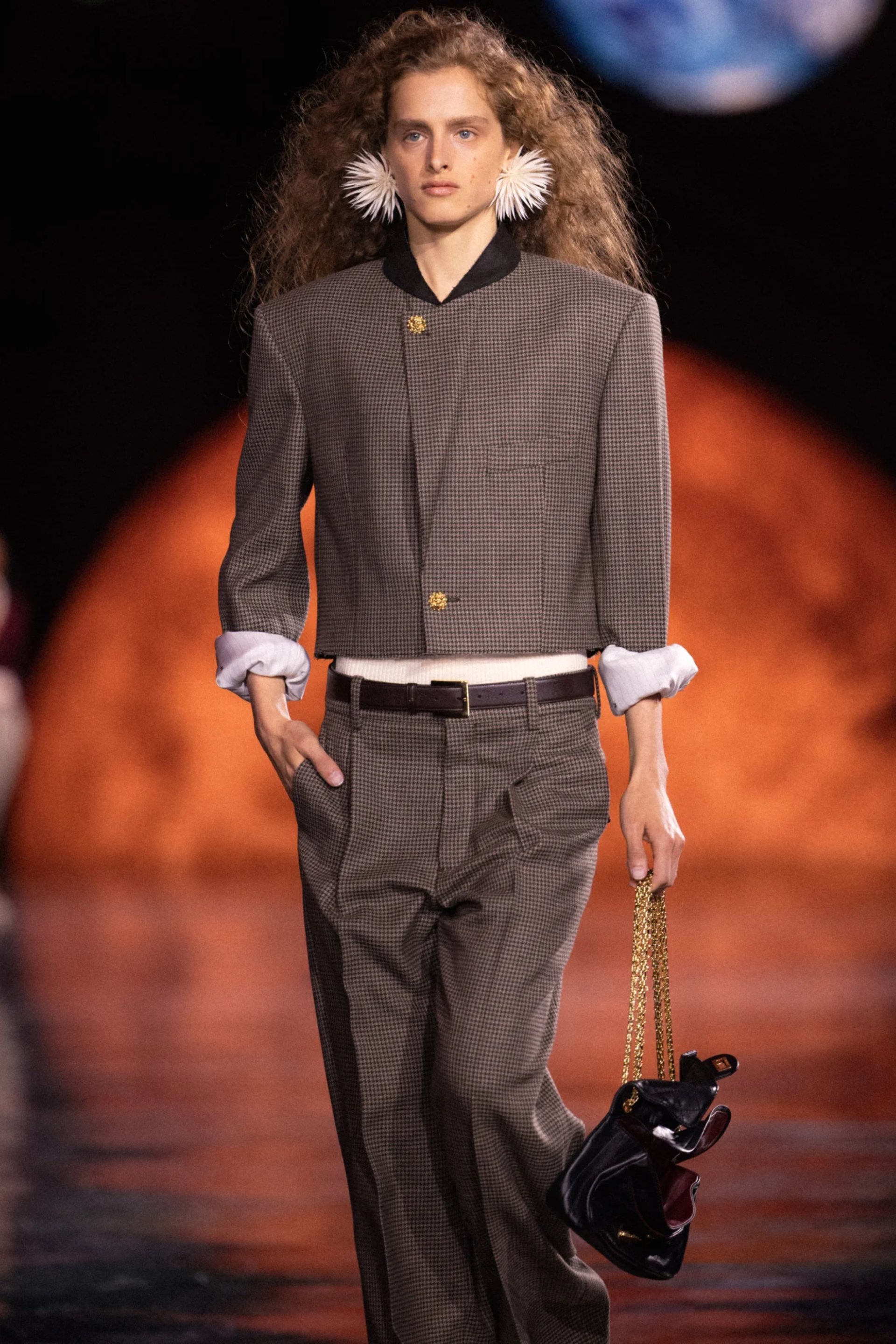 Hinh anh Chiếc áo sơ mi Boy Capel và câu chuyện tình phía sau Chanel RTW SS26 14