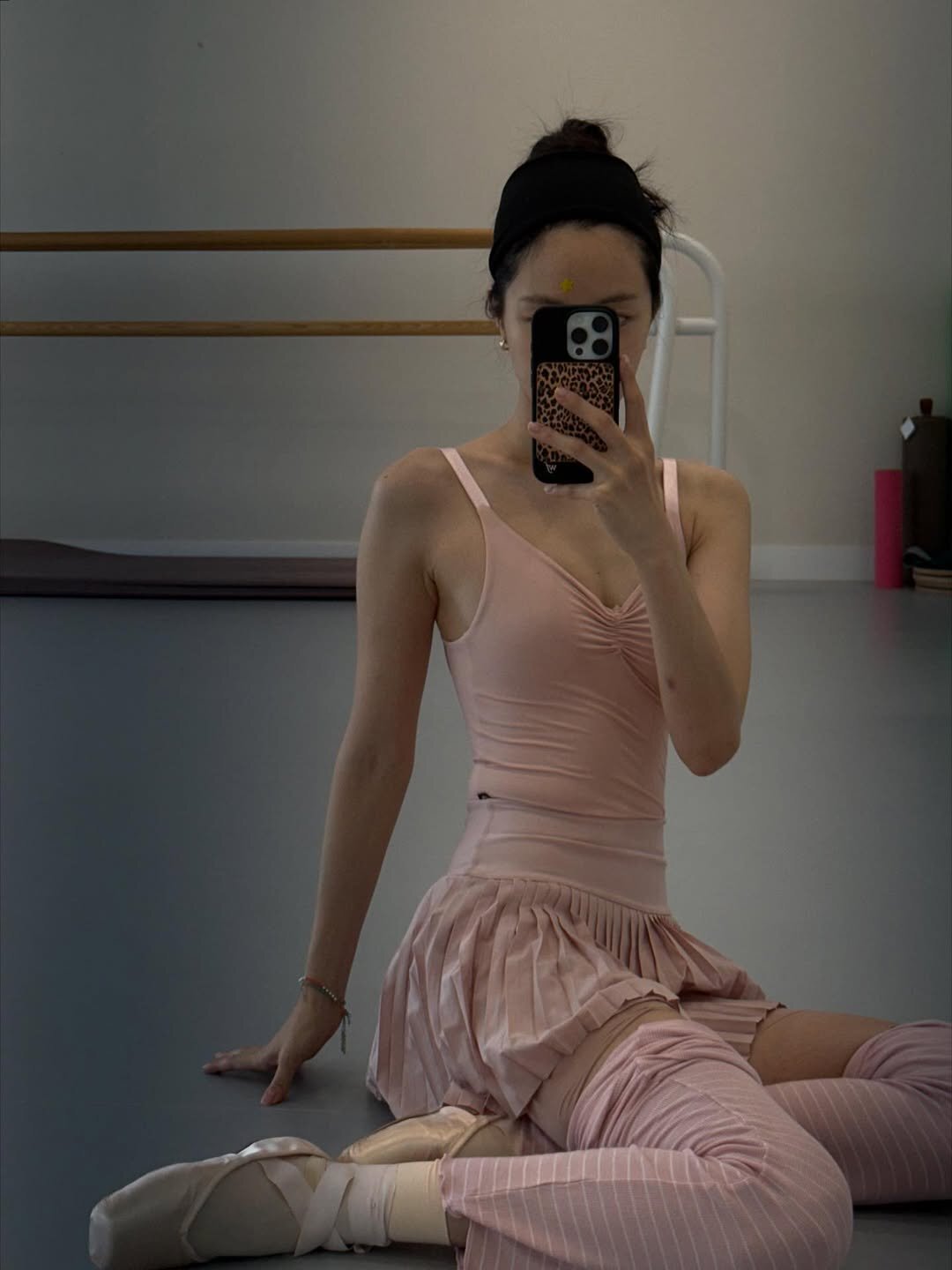 Hinh anh Ballet liệu có trở thành xu hướng tập luyện mới cho giới trẻ? 12