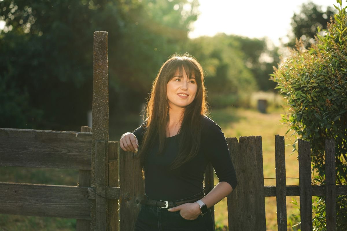 Hinh anh Tác giả: Hằng Vũ 3