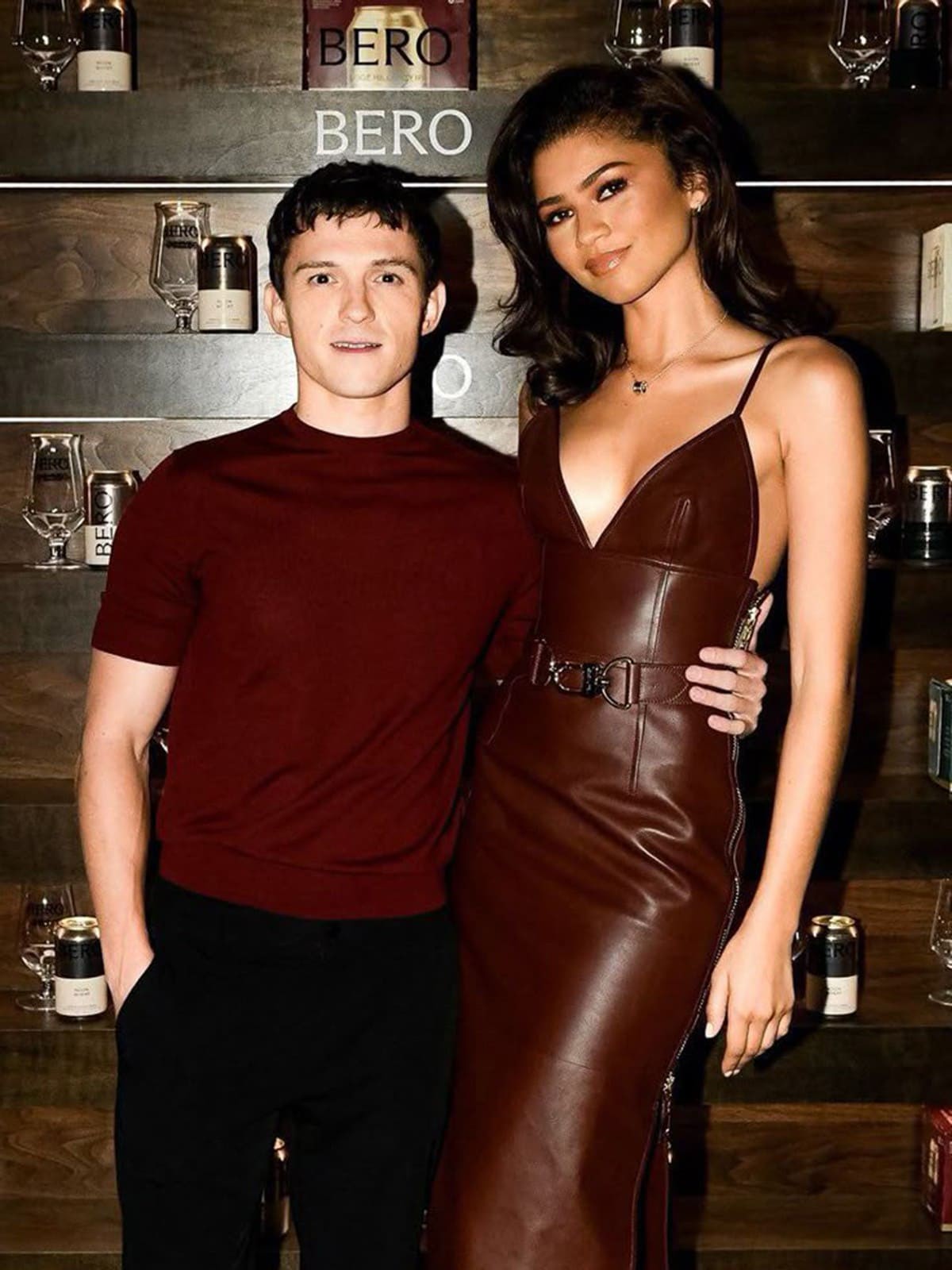 Hinh anh Tại sao chúng ta vẫn ám ảnh về chiều cao trong tình yêu? 13