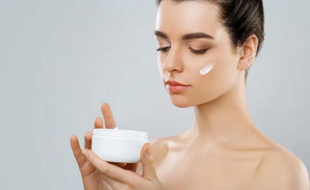 Collagen dạng bôi sản phẩm skincare không cần mua