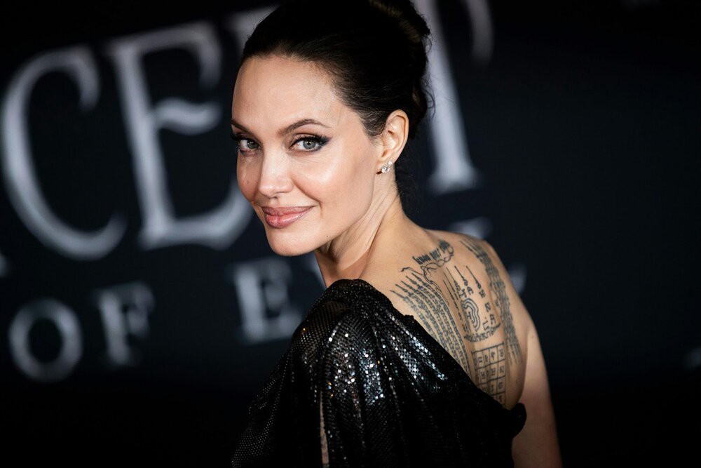 Angelina Jolie được xác định là high visual weight