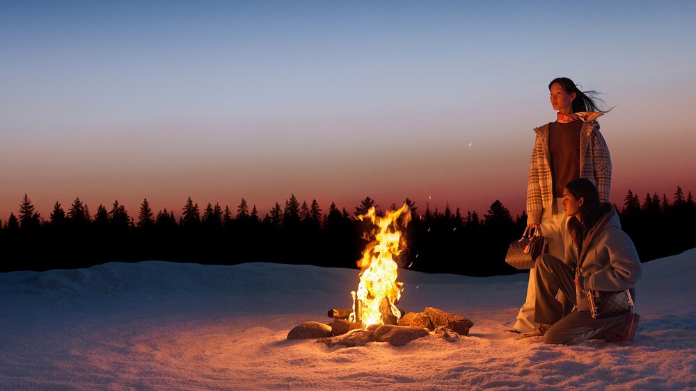 Hinh anh Louis Vuitton Holiday 2025: Chuyến du hành của những ngọn đèn và ký ức 17