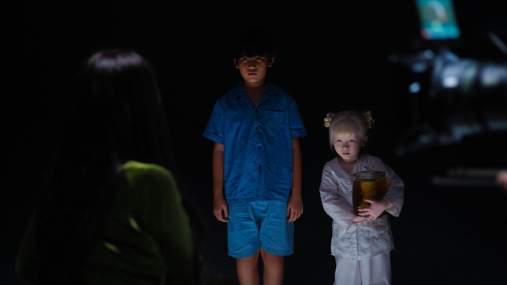 Hinh anh Quỷ tha ma bắt: Thai chiêu tài - Bảng màu và thanh âm thuần Việt 8