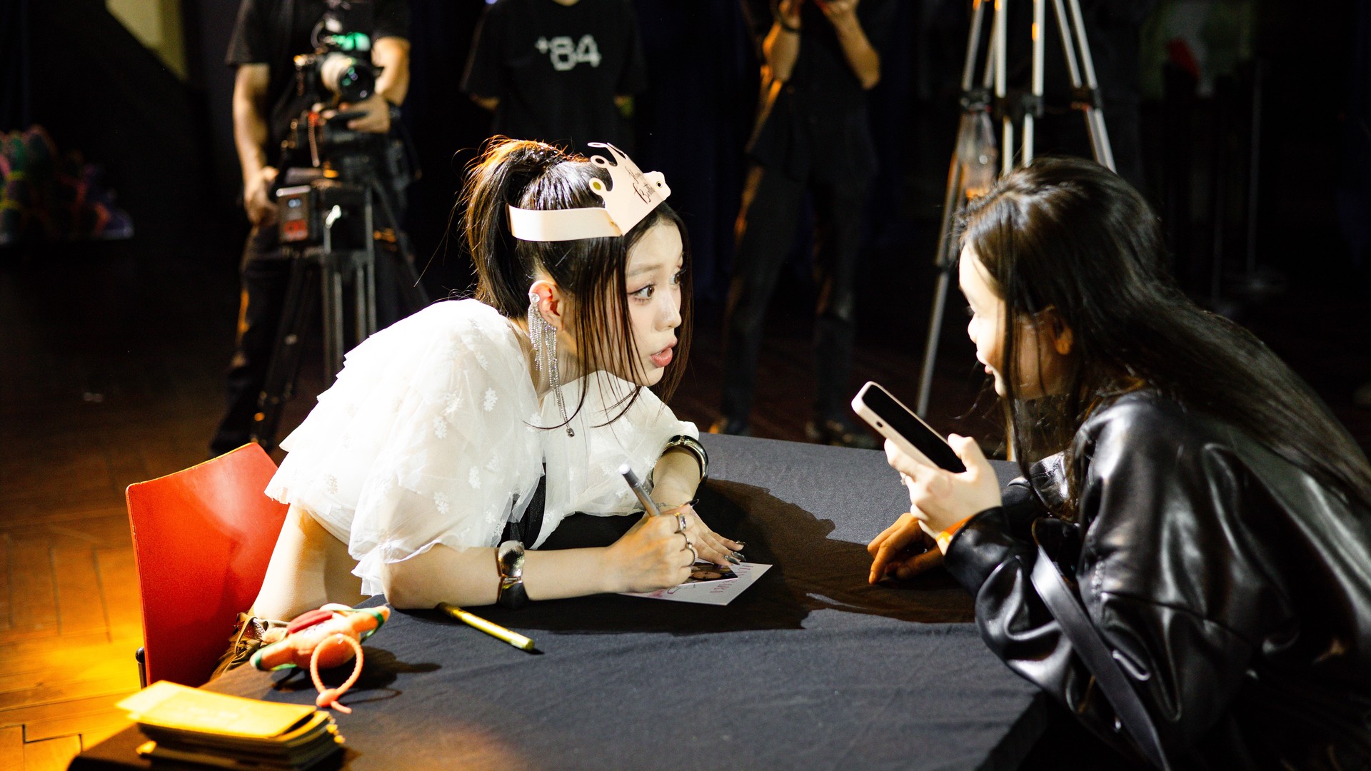 Hinh anh Han Sara - Tuổi 25 của hào quang và nước mắt 4