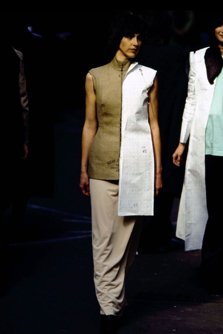 Hinh anh Ba biểu tượng haute couture dưới bàn tay của phù thủy John Galliano 20