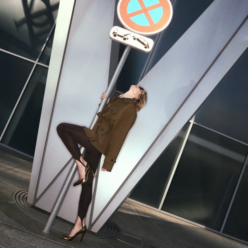 Hinh anh Christian Louboutin Xuân–Hè 2026: Màn trình diễn Harlequin rực rỡ của nghệ thuật sân khấu 3