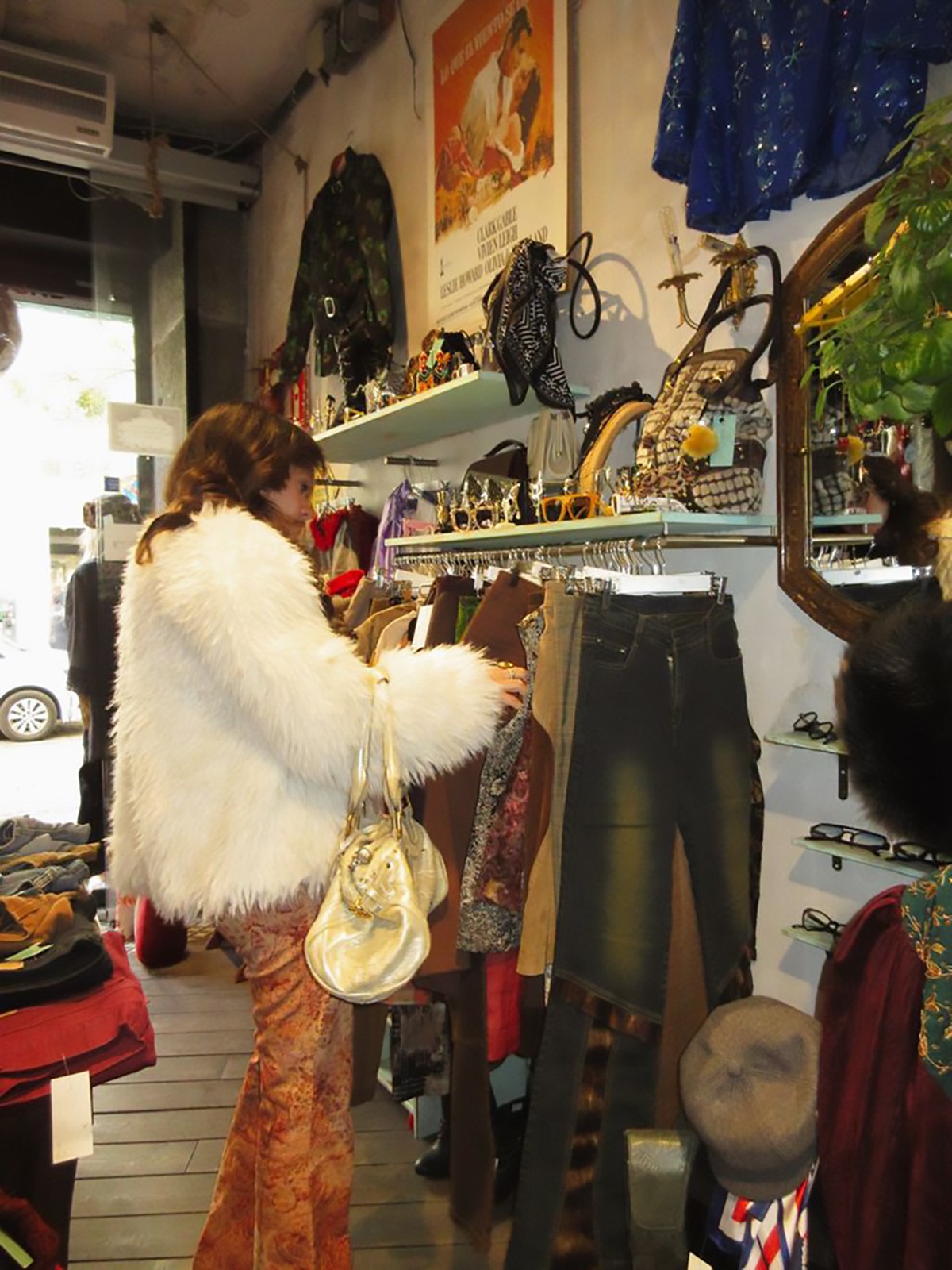 Hinh anh Thrift & Vintage: Đâu là sự khác biệt giữa hai dòng trang phục này? 1