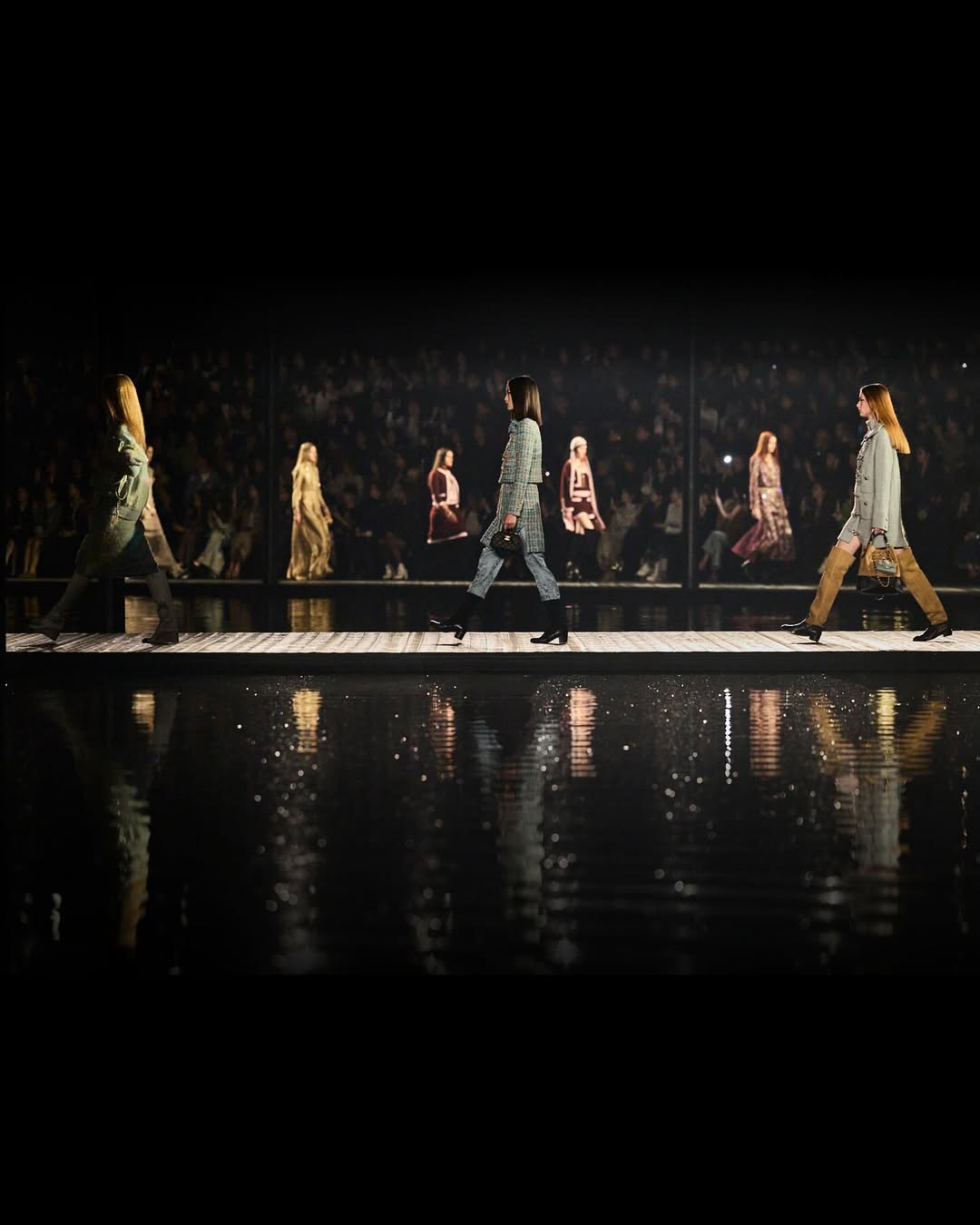 Hinh anh  Tại sao Métiers d'Arts là bộ sưu tập quan trọng nhất năm của Chanel? 7