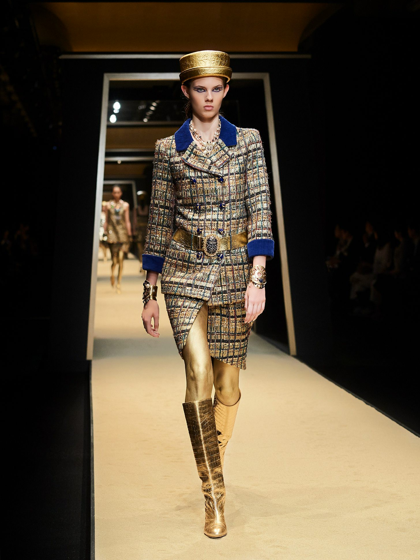 Show diễn CHANEL 2018/2019