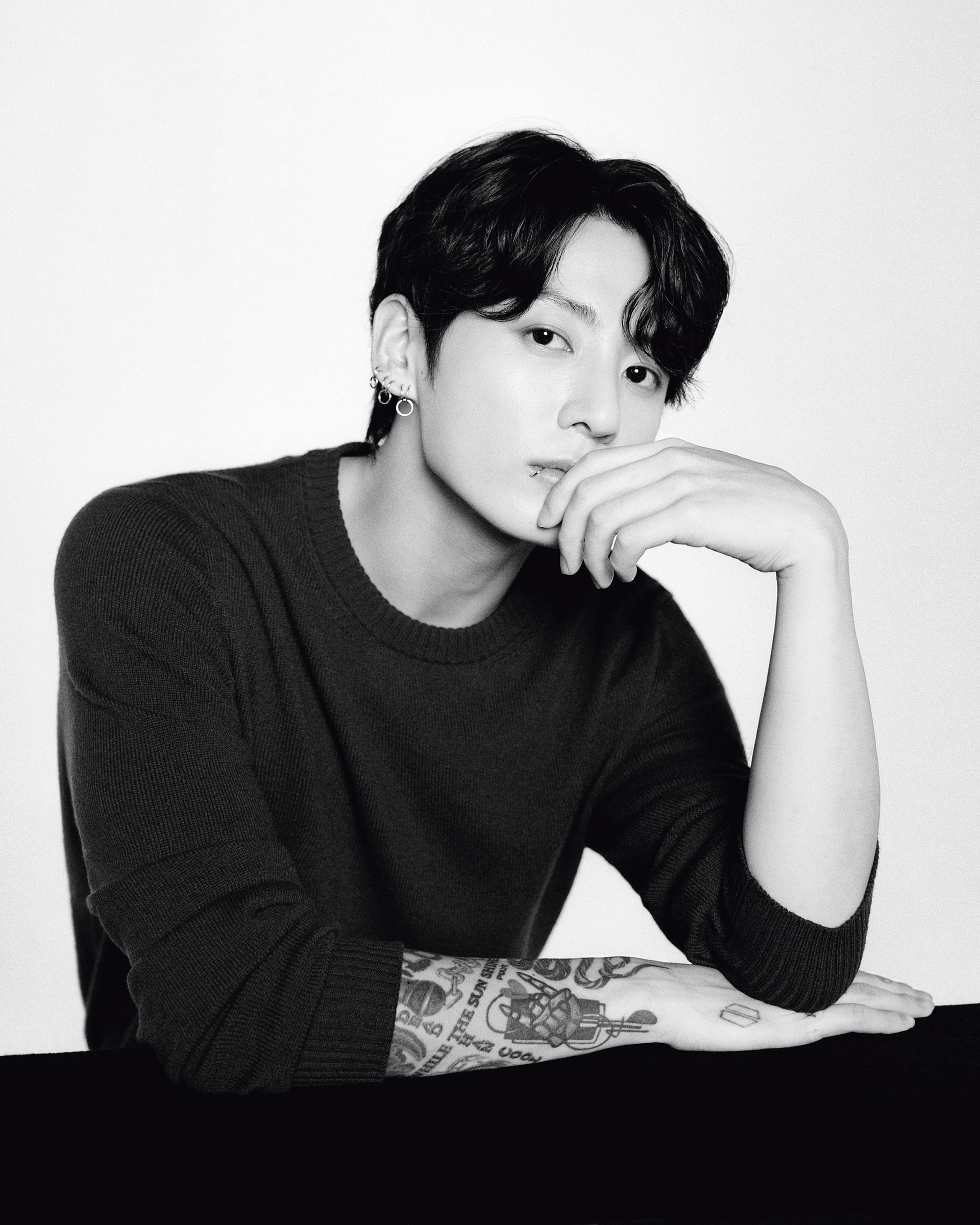 Jungkook trở thành tân đại sứ mảng nước hoa và làm đẹp của CHANEL