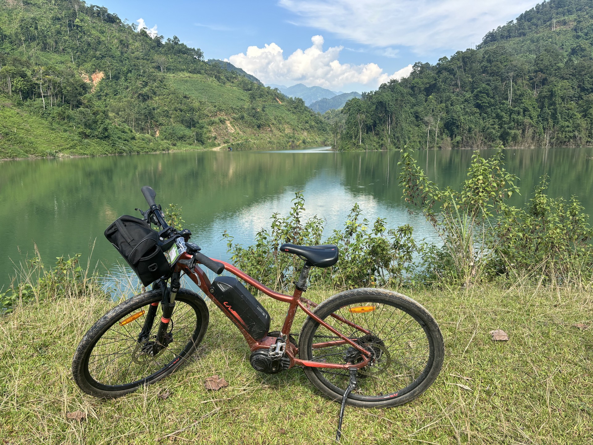 Hinh anh Du lịch xe đạp: Vui thú non sông trên từng vòng quay 1