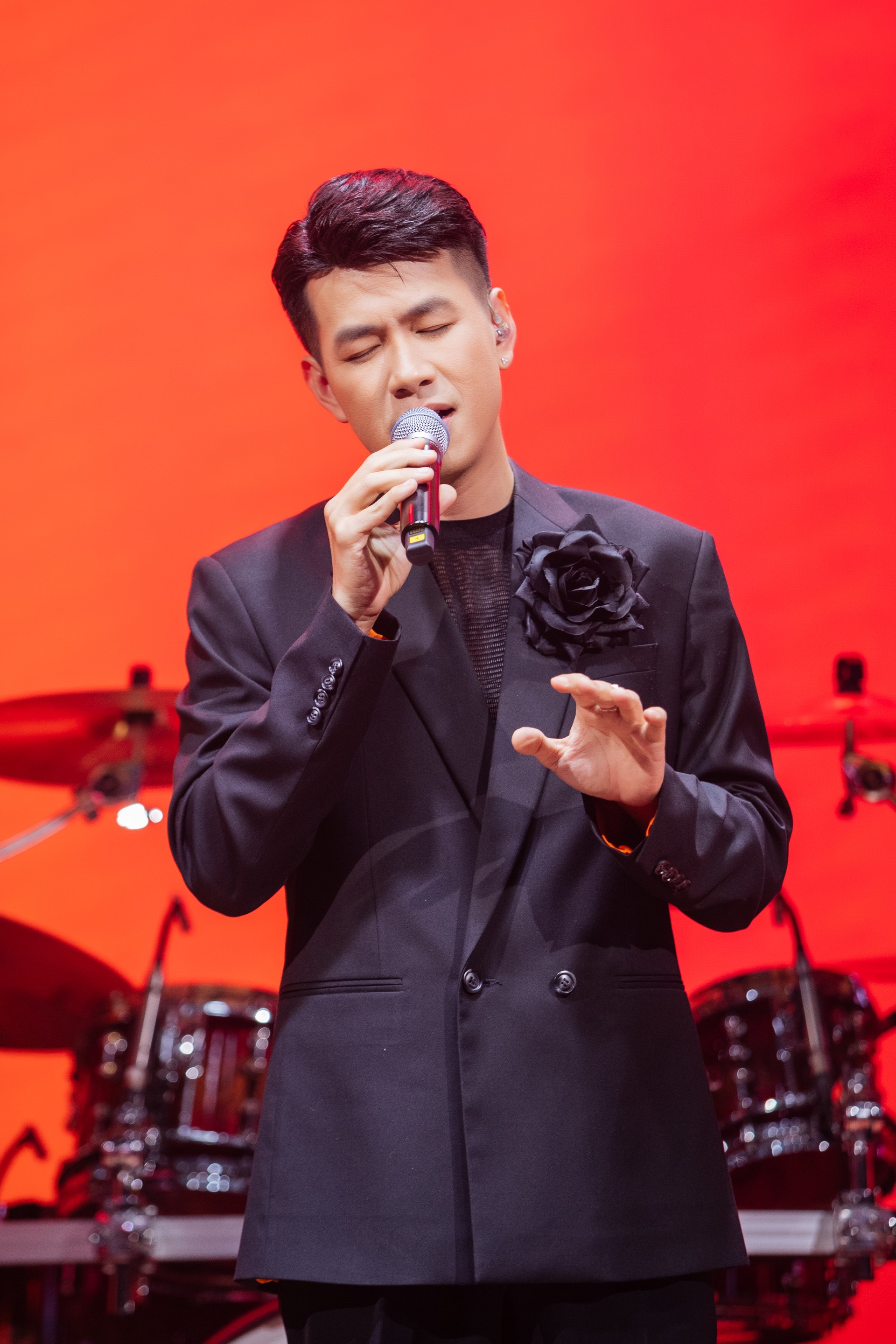 Hinh anh "Đã nhiều năm tôi che dấu đi những hoài nghi chính mình 3