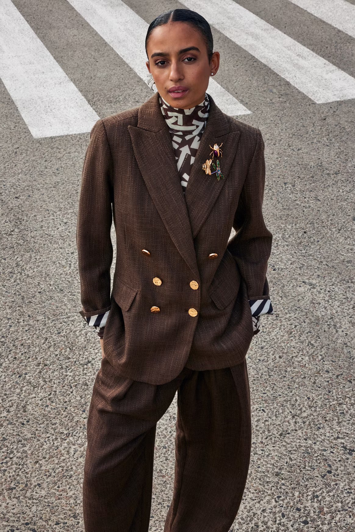 Brooched: Trâm cài và phụ kiện mang tính sưu tầm