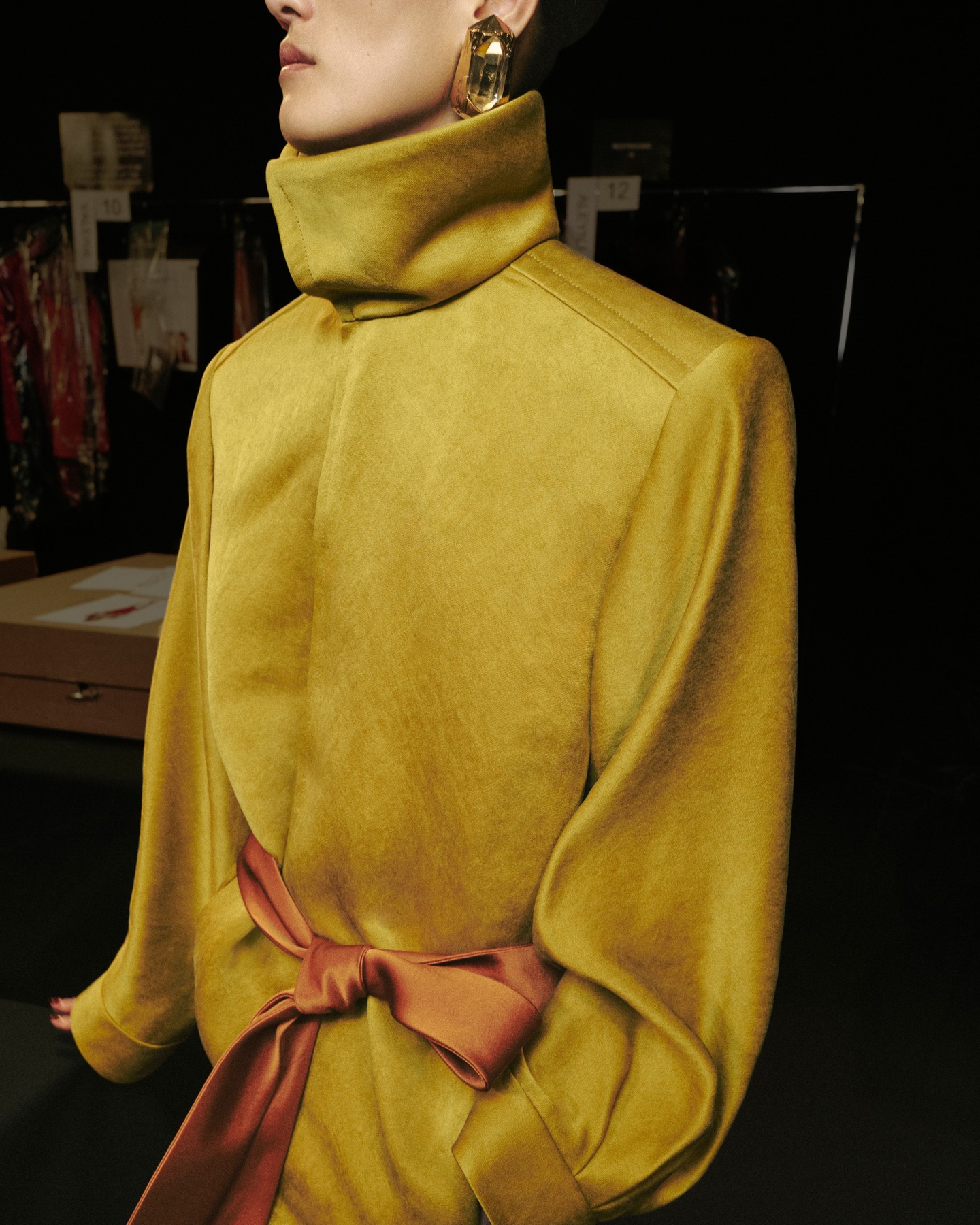 Glamoratti: Sự trở lại của quyền lực phô trương