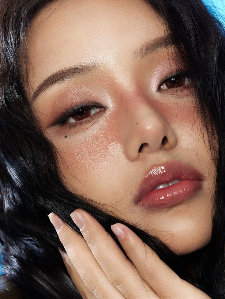 Hinh anh 5 layout trang điểm không ánh nhũ cho mùa lễ hội 6