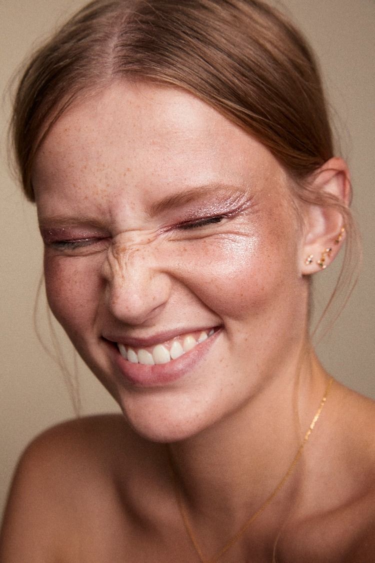 Hinh anh Botox có tác dụng gì ngoài yếu tố thẩm mỹ? 3