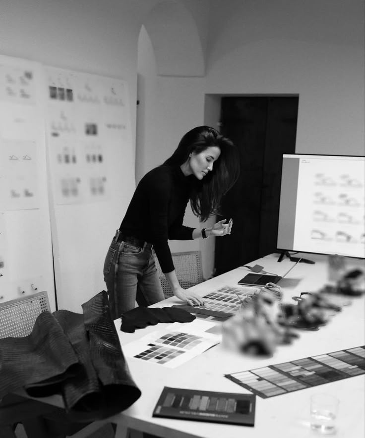 Hinh anh Thành công ngày nay có được định nghĩa bằng sự nghiệp? 3