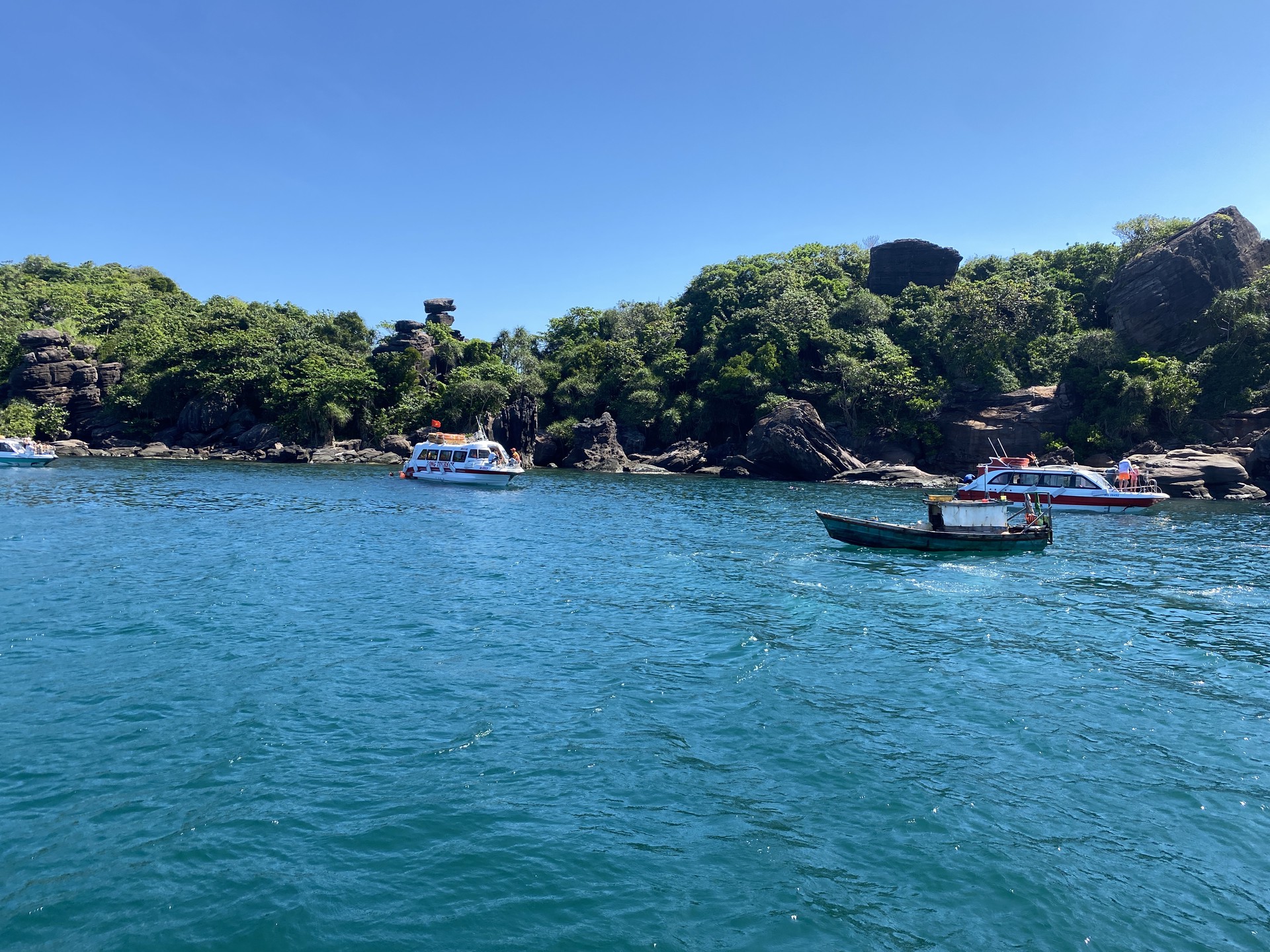 Hinh anh Nhật ký một ngày làm "thợ lặn" ở Đảo Ngọc Phú Quốc 2