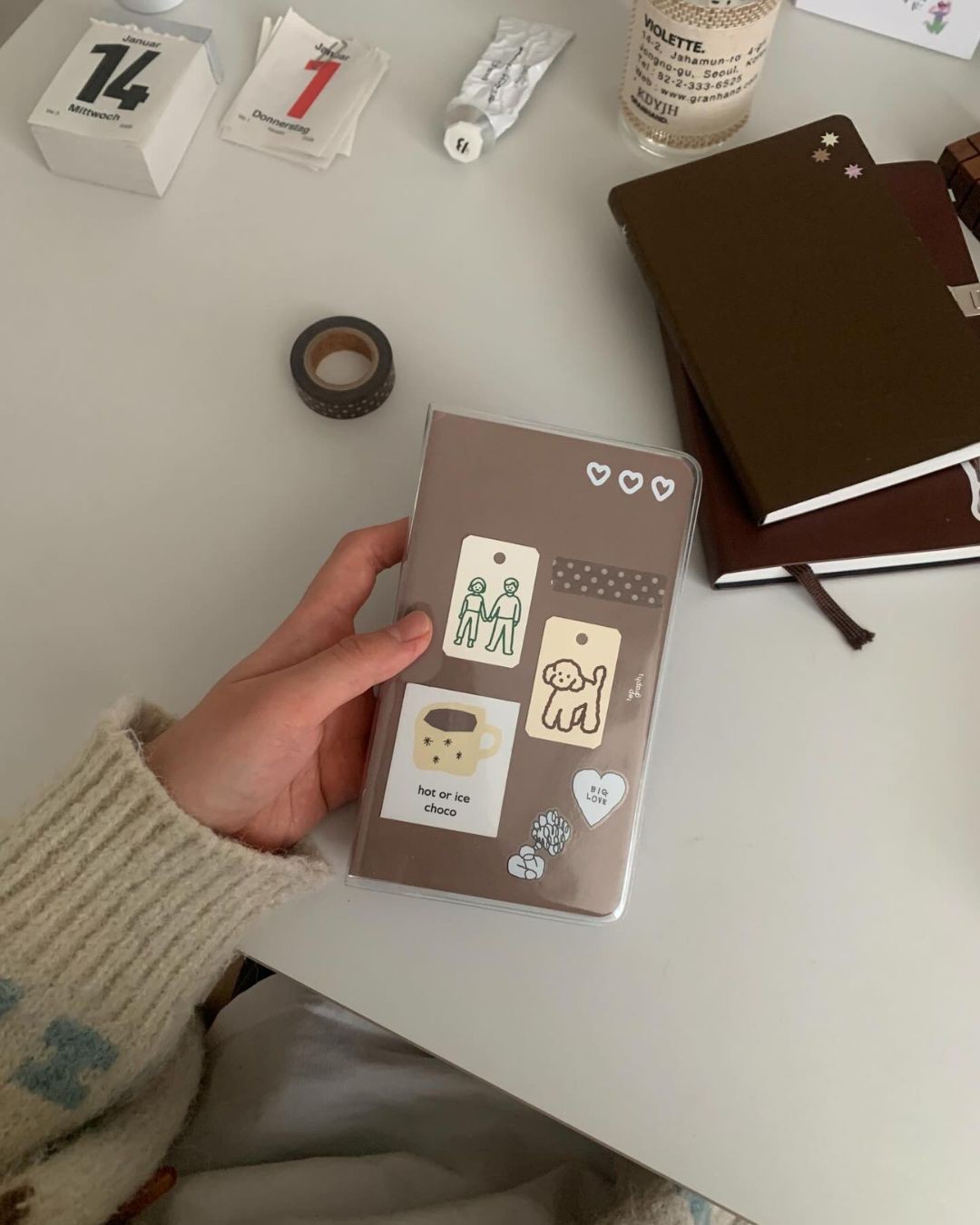 Hinh anh Viết thư tay và liệu pháp sống chậm của người trẻ 5