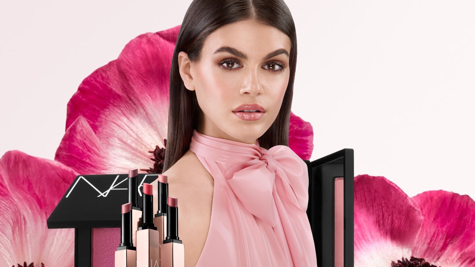 Kaia Gerber - Nàng thơ thời đại mới của NARS