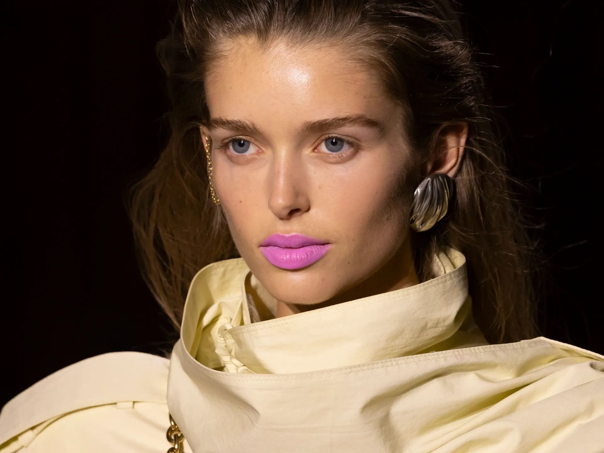 Hinh anh Clean Girl có tiếp tục là xu hướng trang điểm được săn đón trong năm 2026? 7