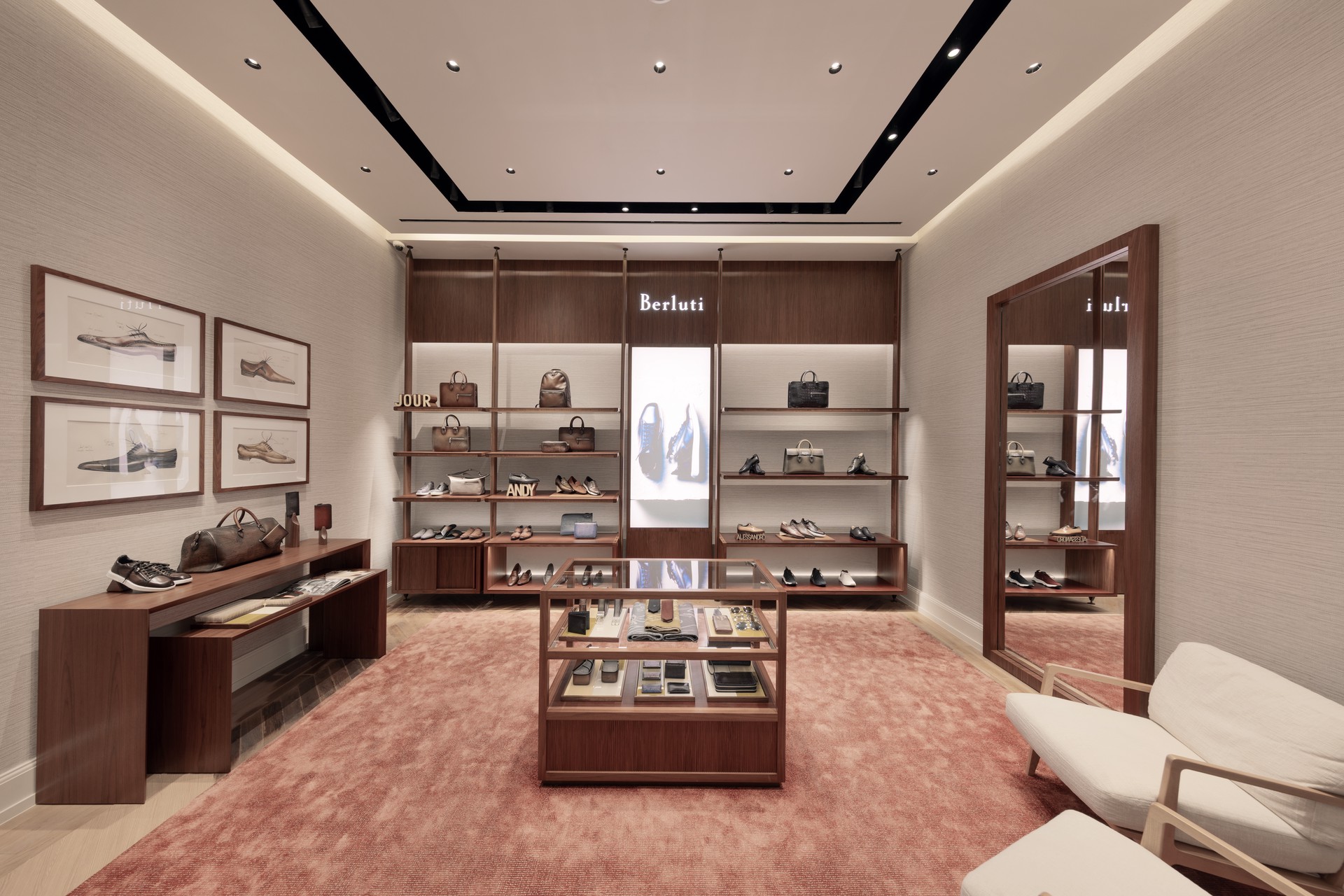 Hinh anh SIS Continental mang tới bước chuyển mới trong thị trường xa xỉ với mô hình đa thương hiệu 4