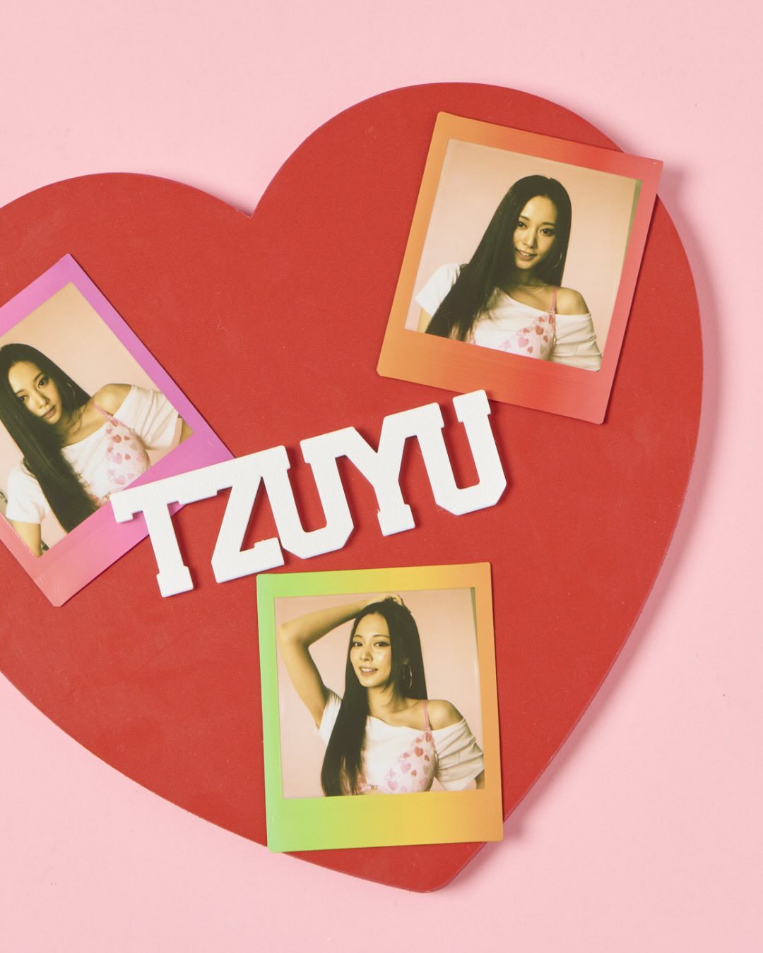 Hinh anh Các chiến dịch Valentine 2026: Khi thời trang kể chuyện yêu theo ngôn ngữ nữ giới 19