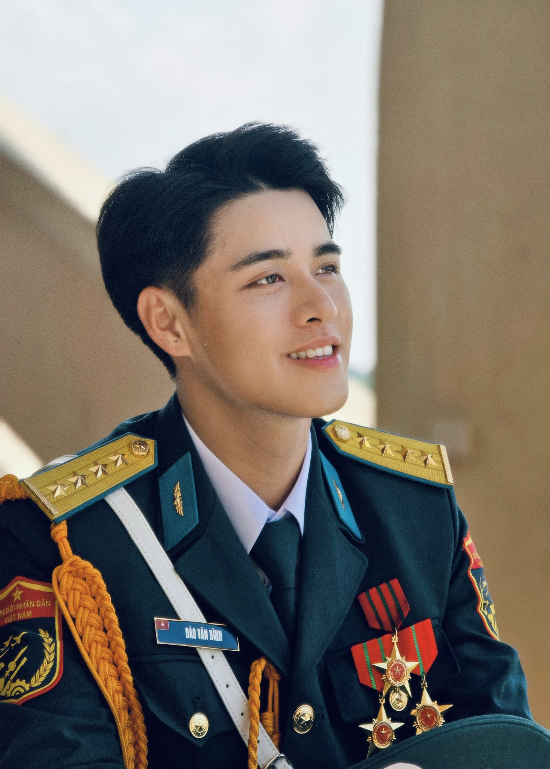 Hinh anh Cứ đi rồi sẽ có đường. Bởi trước khi trở thành một lối mòn, mọi con đường vốn dĩ không tồn tại. Chỉ cần ta bắt đầu bước đi, hành trình ấy tự khắc sẽ hình thành. 3