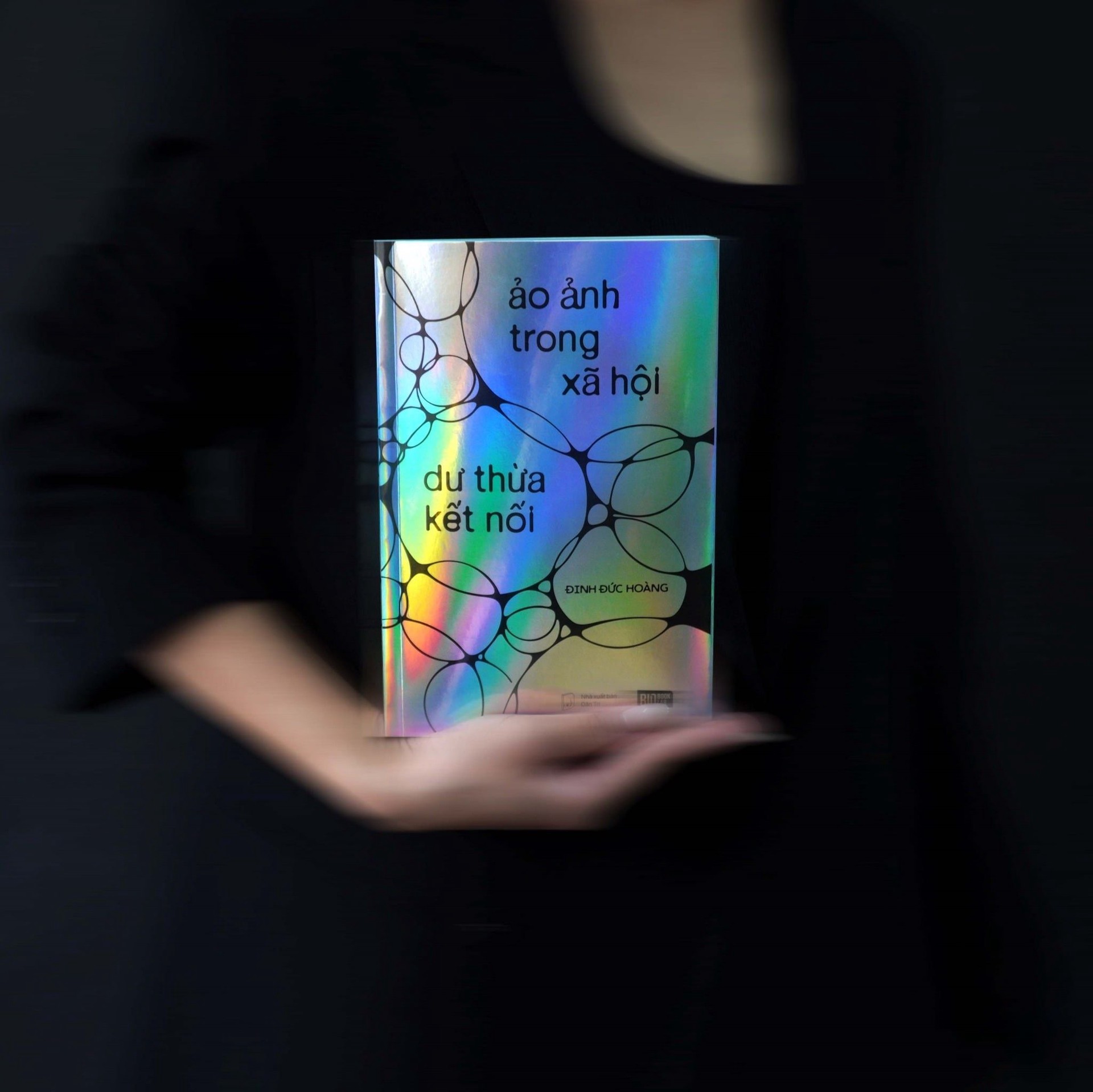 Hinh anh Book Review: Ảo ảnh của người hướng nội trong xã hội dư thừa kết nối 1