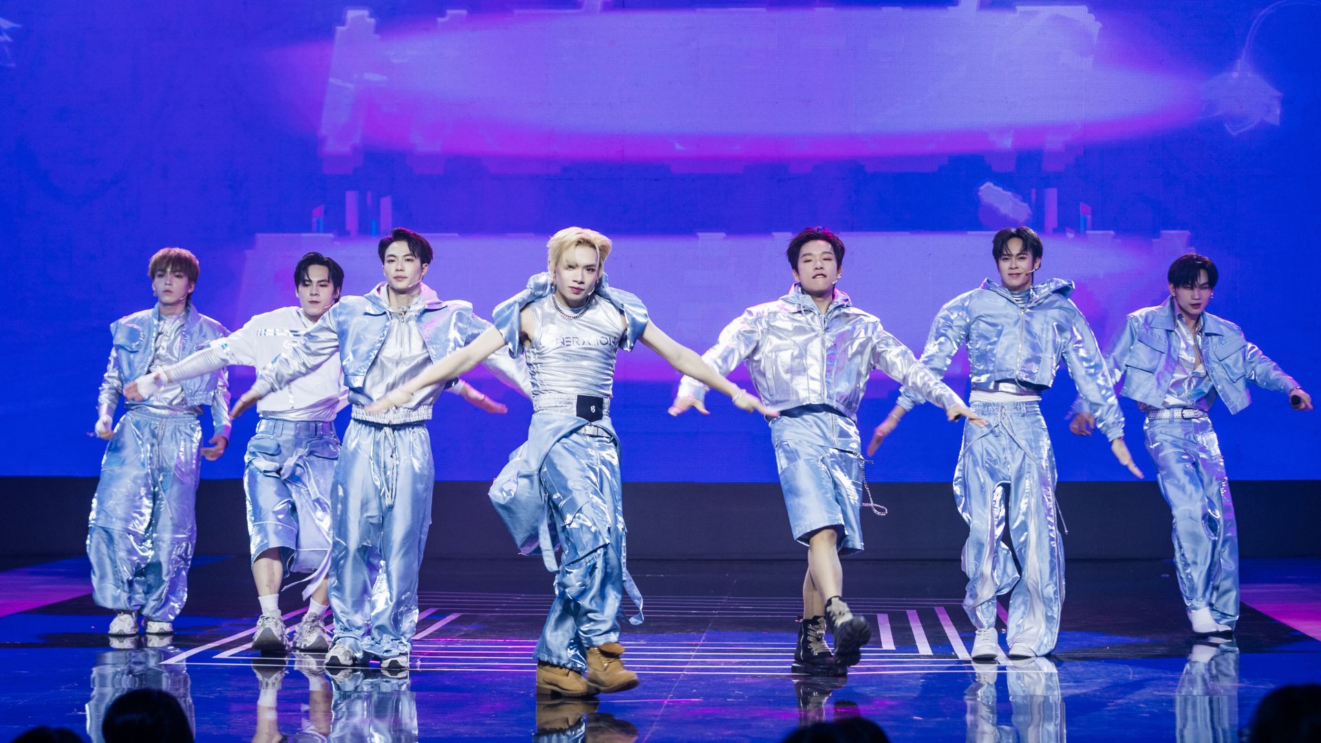 Hinh anh Gala Nhạc Việt Tết 2026 khởi động mùa Xuân bằng ‘bữa tiệc’ âm nhạc đa sắc 7