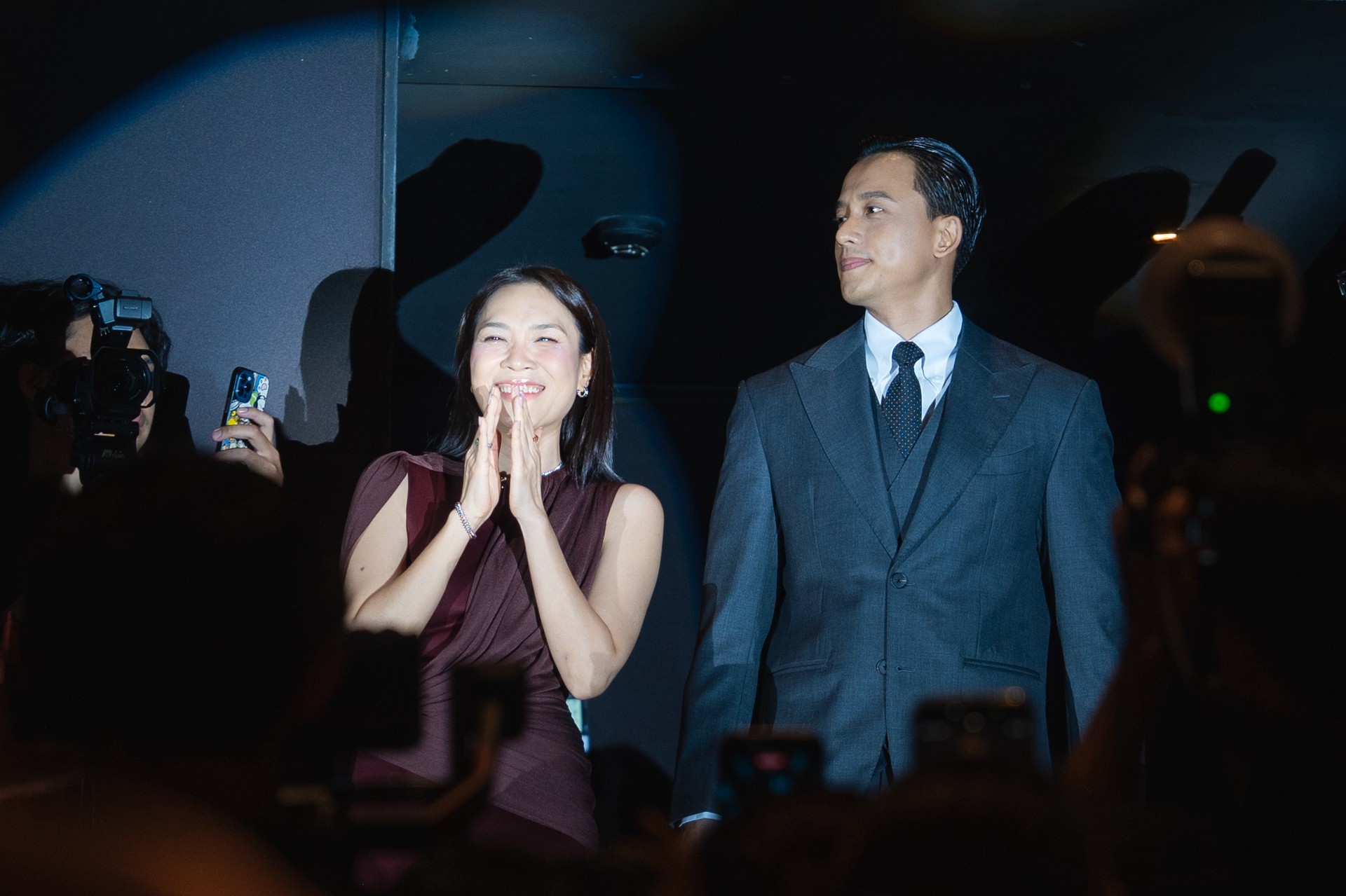 Hinh anh Mỹ Tâm và Mai Tài Phến tiếp tục bắt tay nhau trong phim TÀI 7