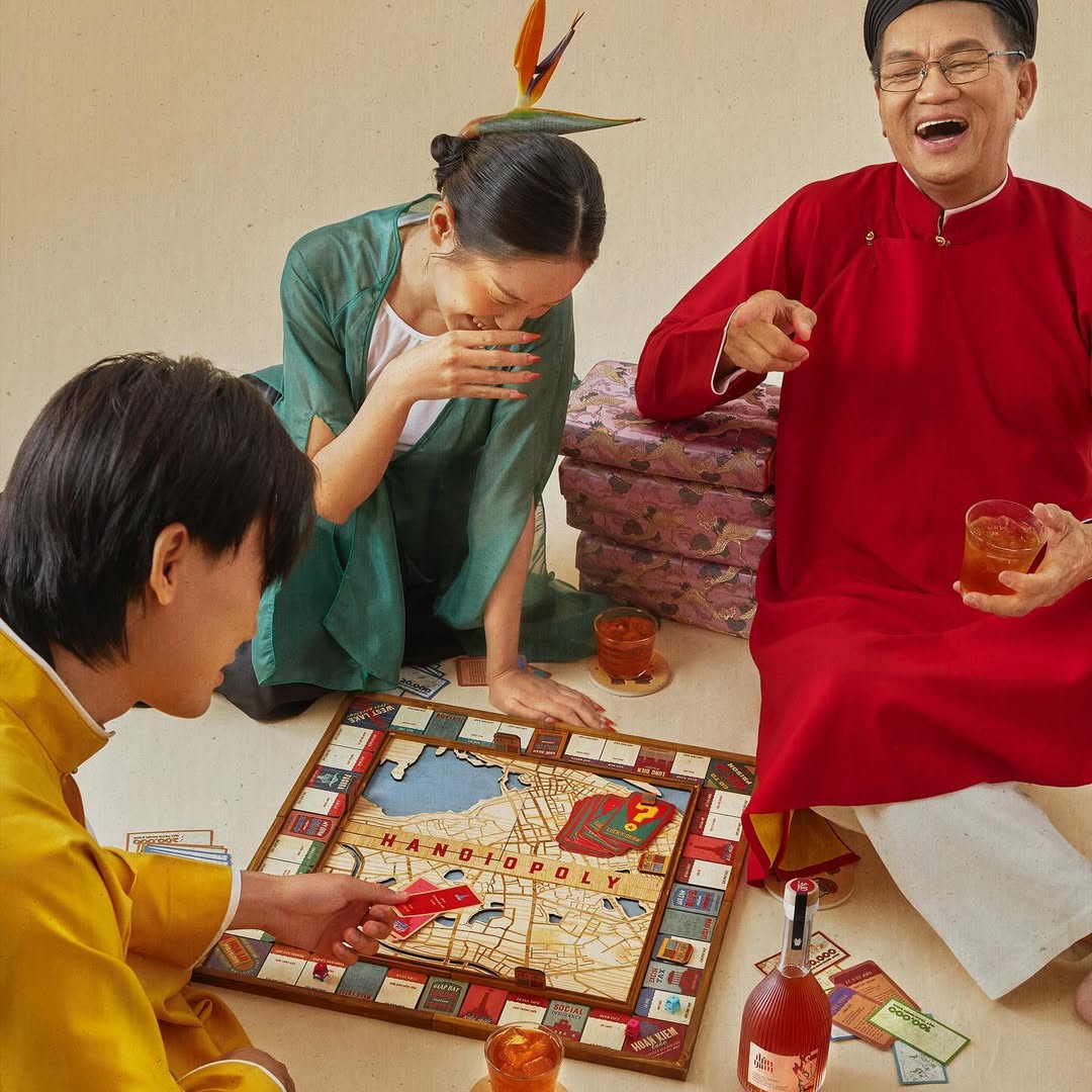 Hinh anh Rất khó để một người họ hàng xa lâu ngày gặp lại có thể nhìn thấy và thấu hiểu được sự bình yên của bạn, nhưng họ sẽ nhanh chóng đánh giá được chất lượng cuộc sống của bạn có tốt hay không thông qua mức lương hoặc chiếc xe bạn đang đi 3