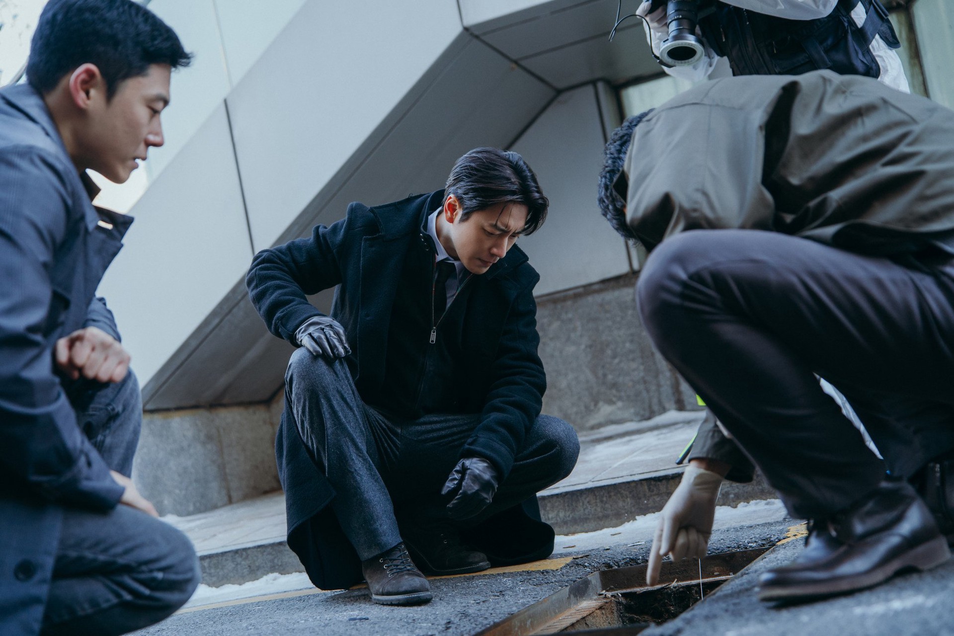 Hinh anh “Nghệ thuật lừa dối của Sarah”: Shin Hye Sun biến hóa khôn lường 3