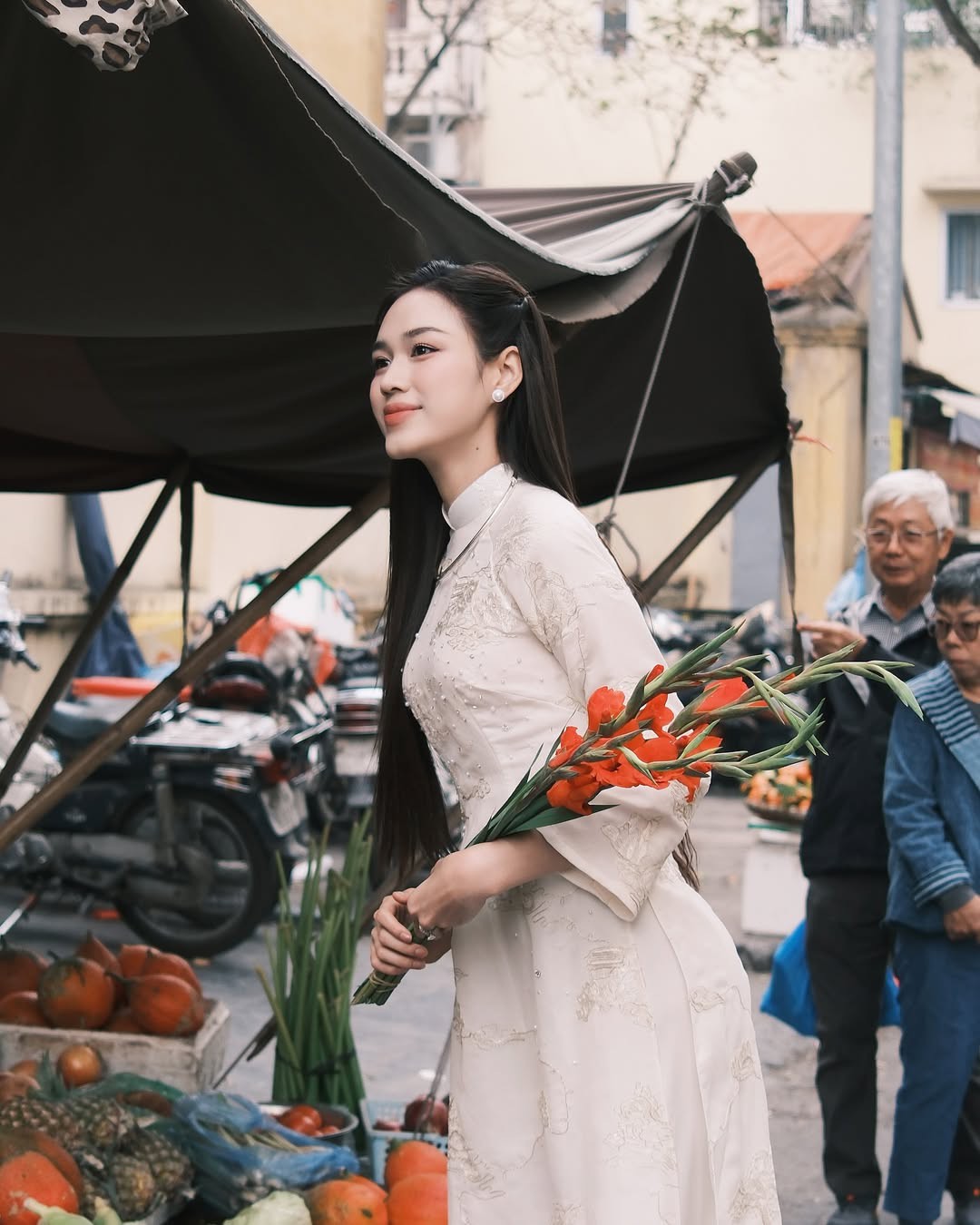 Hinh anh Có Tết 2026: Đâu là 5 mẫu tóc được phái đẹp săn đón trong mùa xuân Bính Ngọ?   11