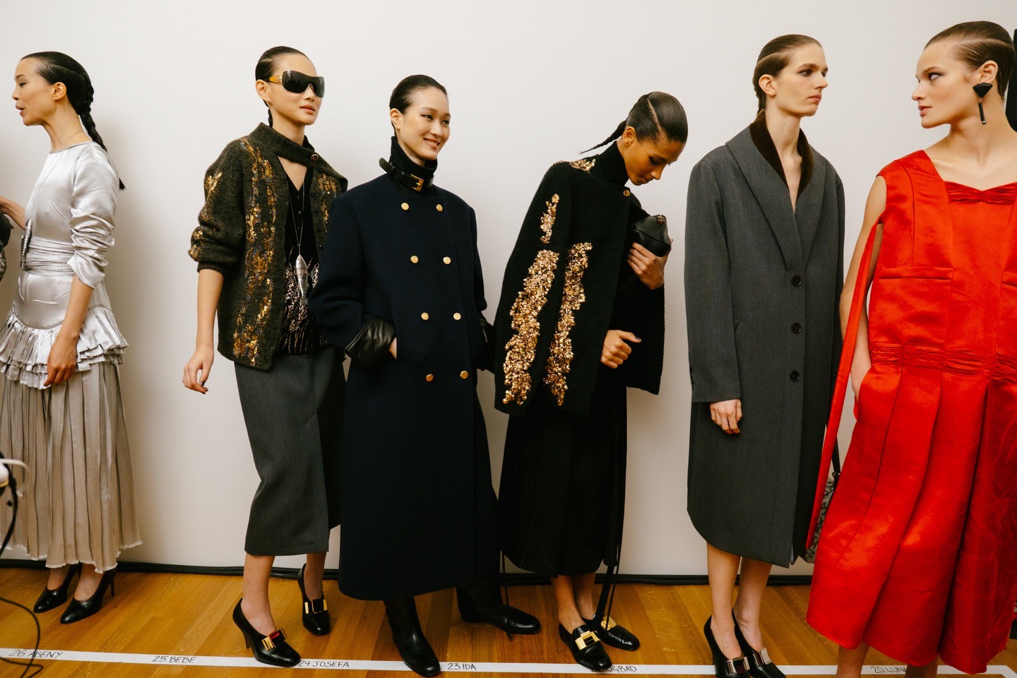 Hinh anh Tory Burch Fall/ Winter 2026: Bàn về sự trường tồn 10