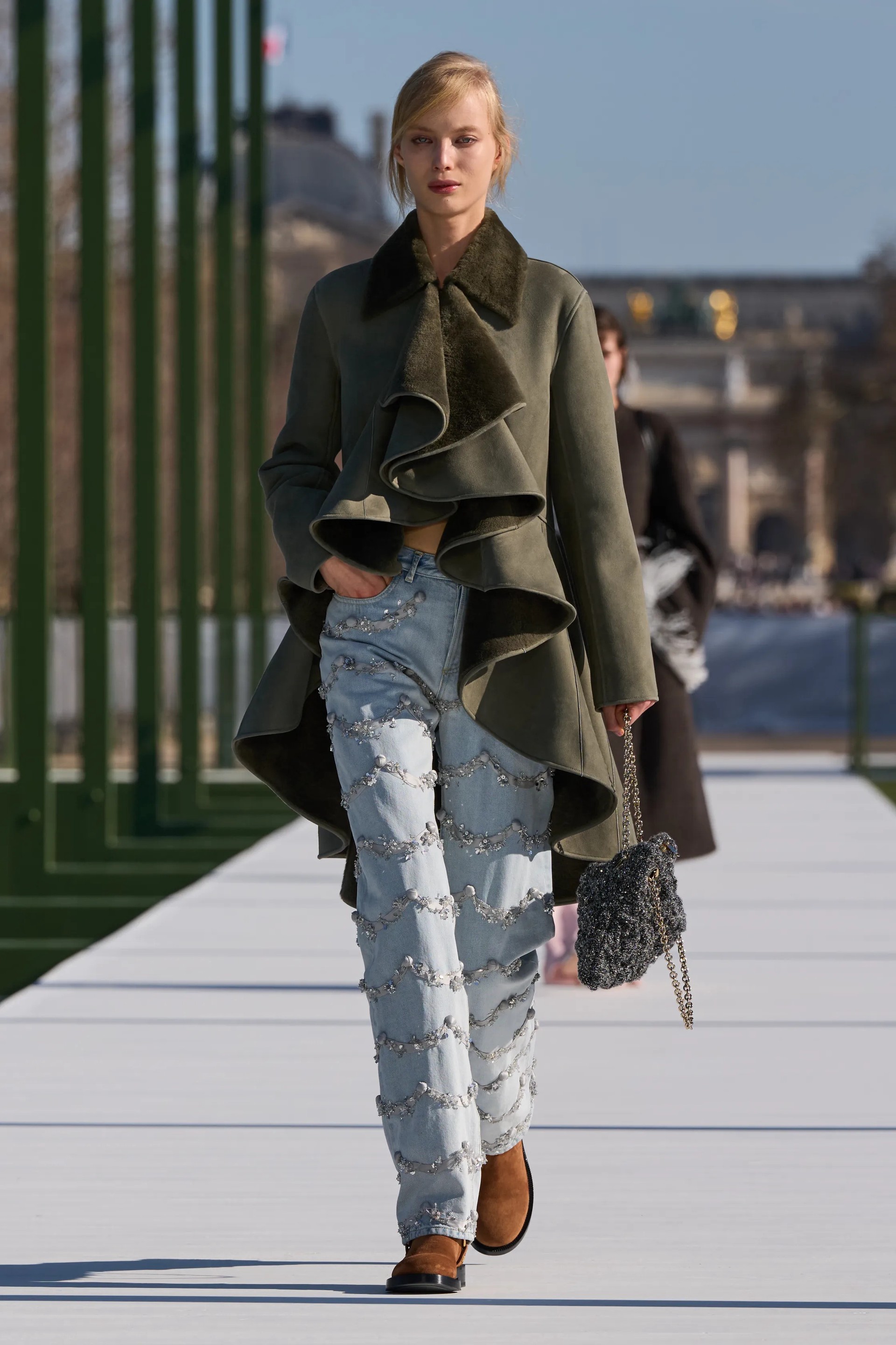 Hinh anh Junon và Venus 1949: Viên ngọc quý của Dior trong nỗi ám ảnh của Jonathan Anderson 19