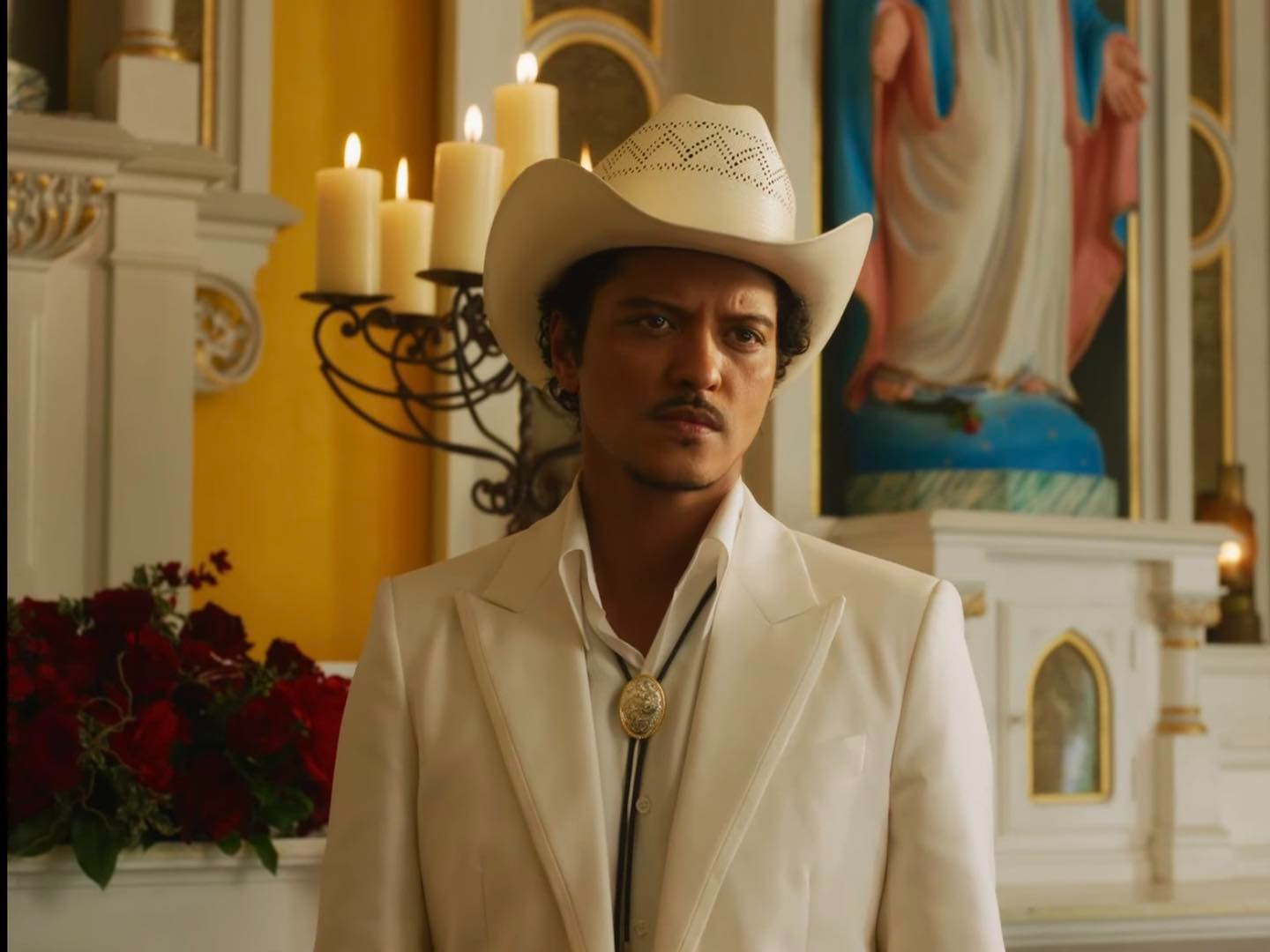 Hinh anh “The Romantic” của Bruno Mars: Hoài niệm, nguồn cội mở lối vườn yêu 1