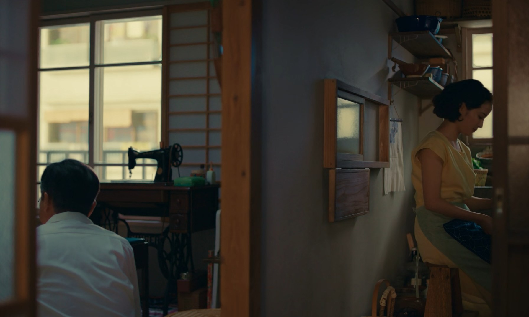 Hinh anh “Cảnh đồi mờ xám”: Dòng sông hoài niệm lững lờ trôi yên 4