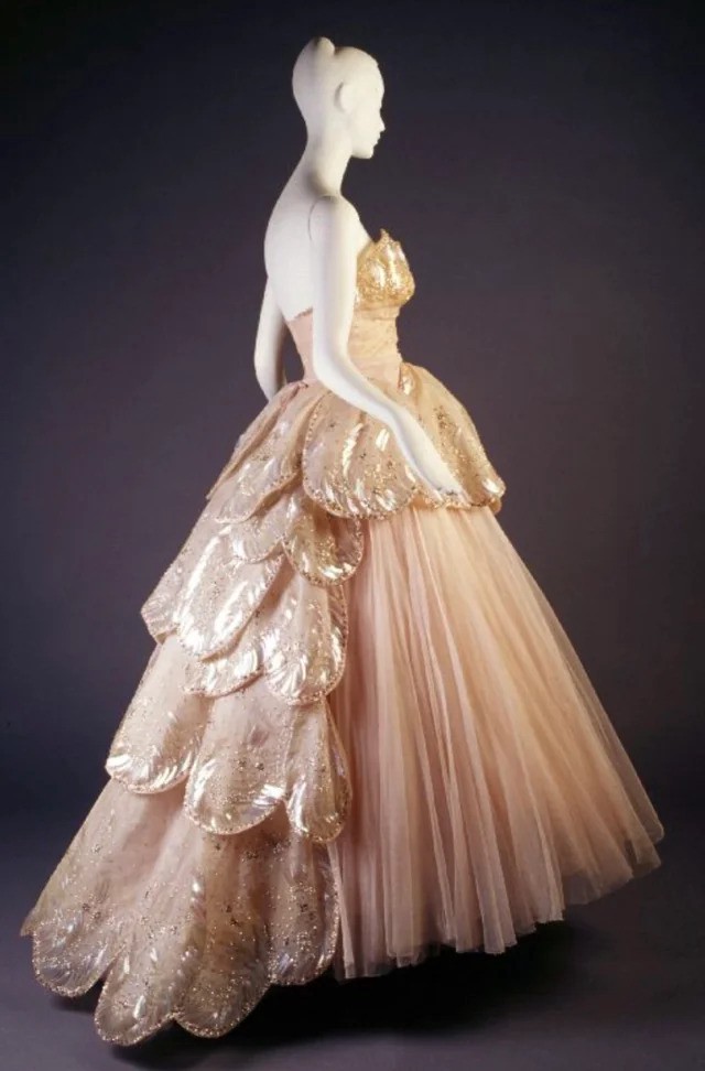 Hinh anh Junon và Venus 1949: Viên ngọc quý của Dior trong nỗi ám ảnh của Jonathan Anderson 9