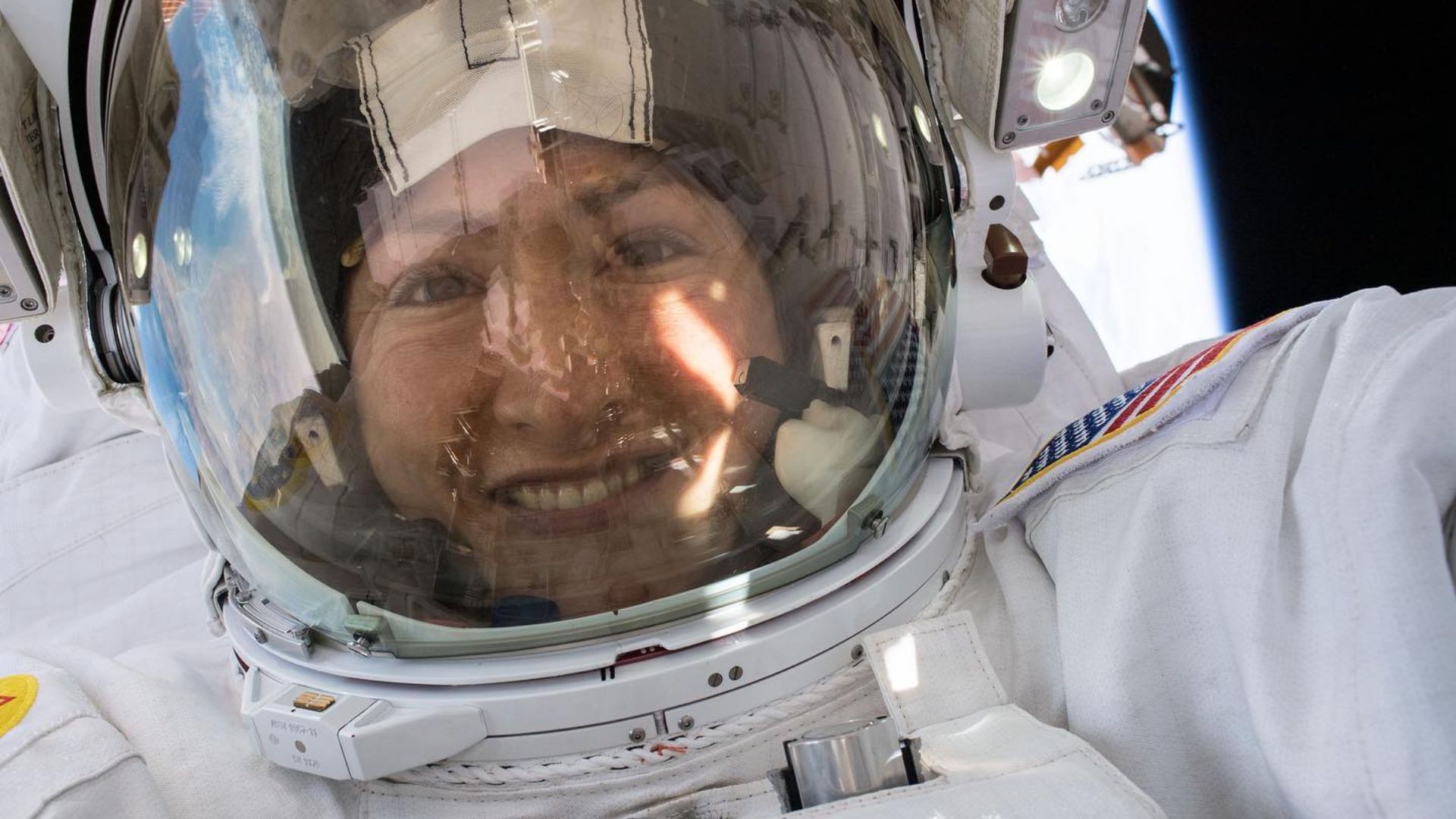 Hinh anh Bài:&nbsp;Cécile Uyên Phương 1