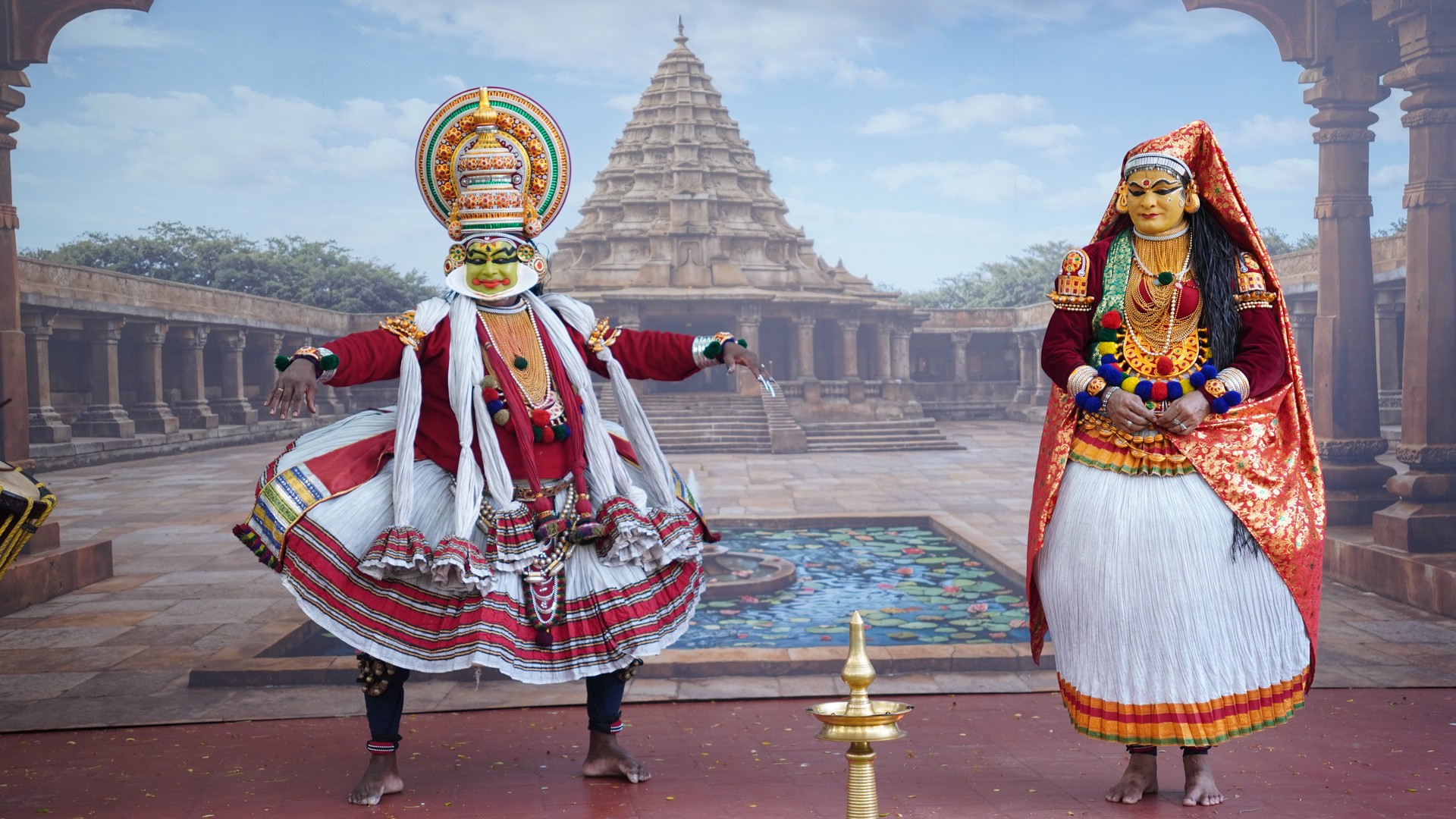 Hinh anh Điệu nhảy truyền thống từng chỉ dành cho đàn ông biểu diễn ở xứ Ấn 1