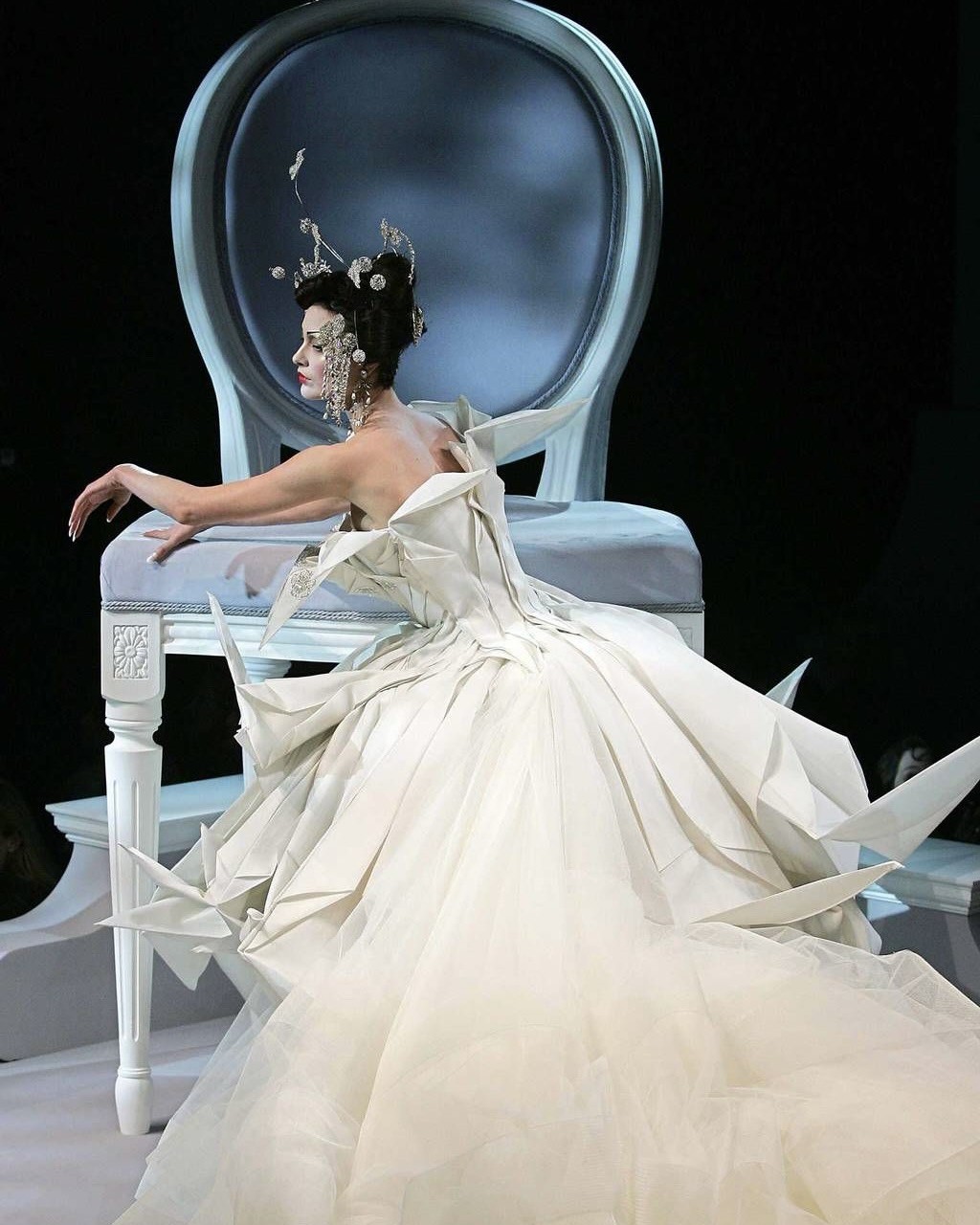 Hinh anh John Galiano và những bí thuật thời trang không thể sao chép 25