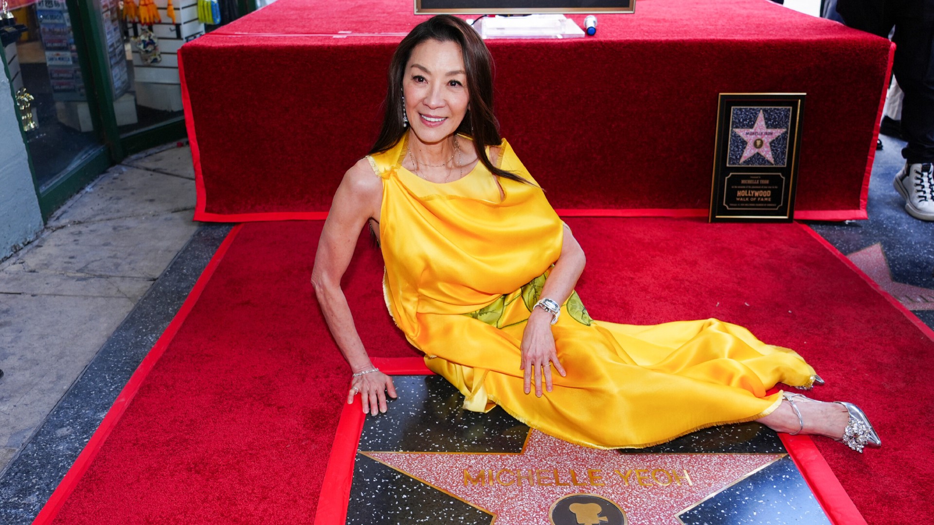 Hinh anh Từ Michelle Yeoh đến Amy Madigan: Những đoá hoa “nở muộn” của điện ảnh thế giới 14