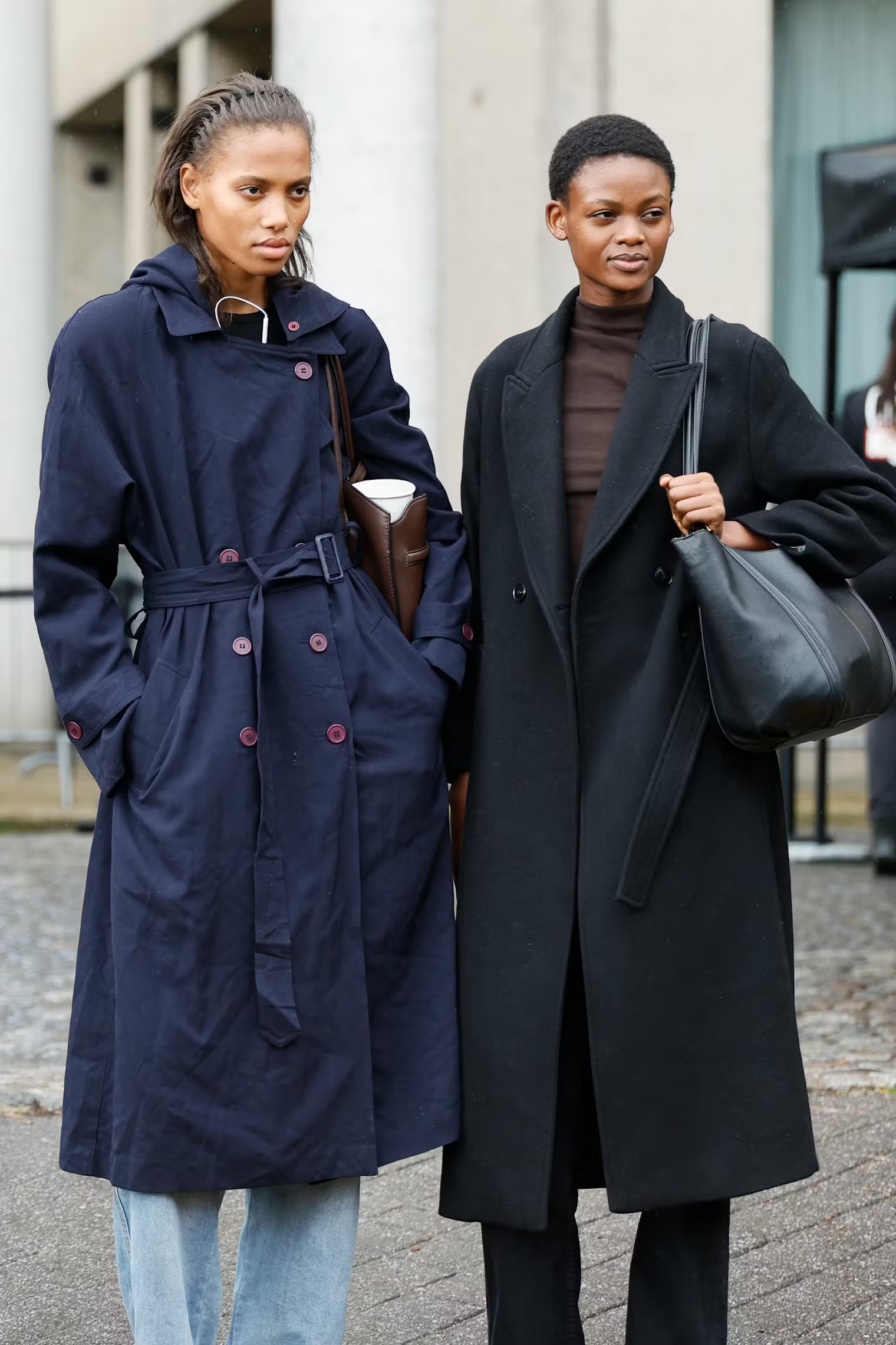 Hinh anh Miu Miu hồi sinh xu hướng băng đô Y2K hậu Paris Fashion Week 2026 22