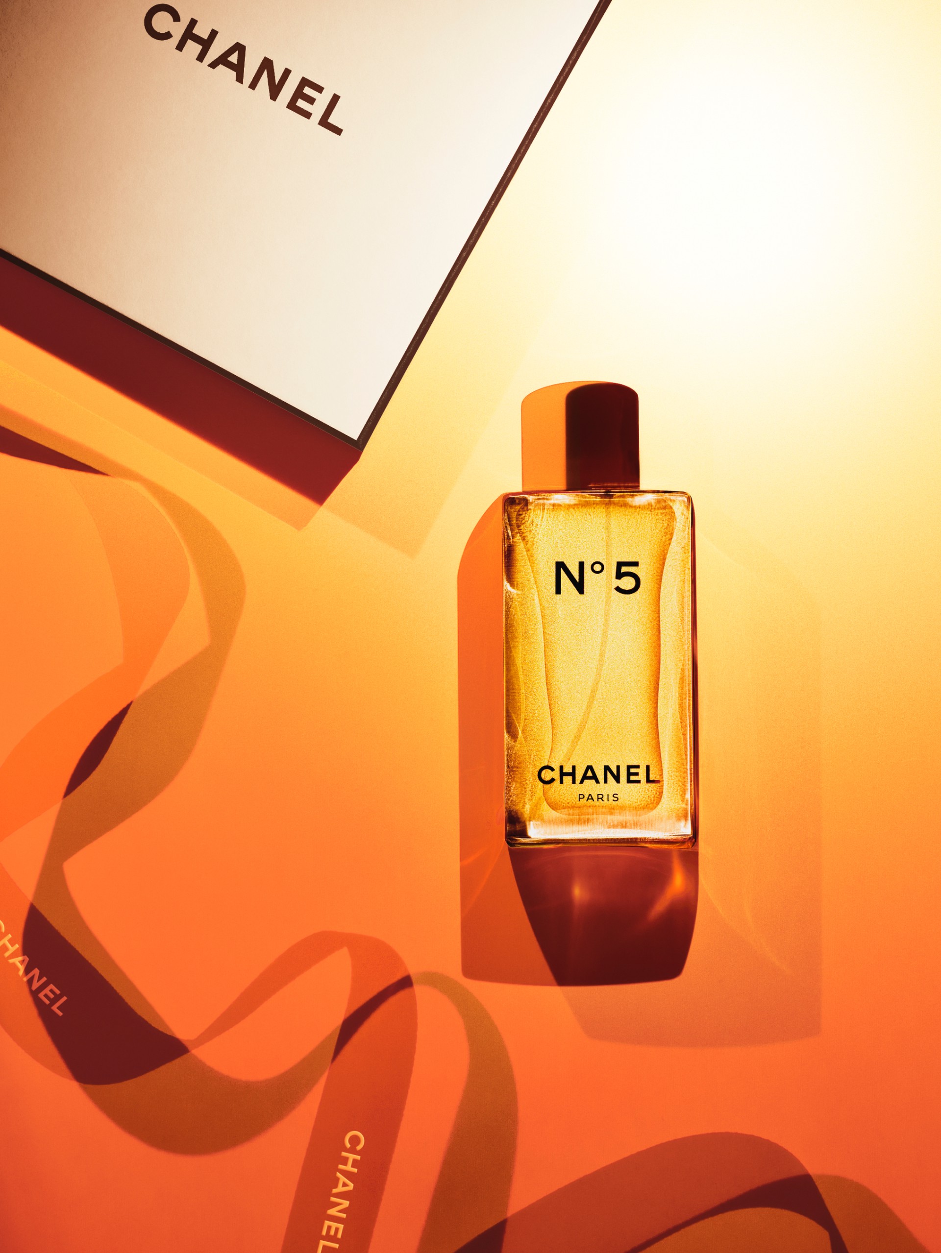 Hinh anh Ba biểu tượng hương thơm của tính nữ hiện đại 2