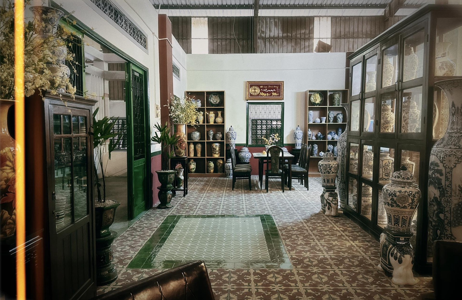 Hinh anh ‘Hẹn em ngày nhật thực’ và sức hút của những cuốn phim thời đại cũ 8