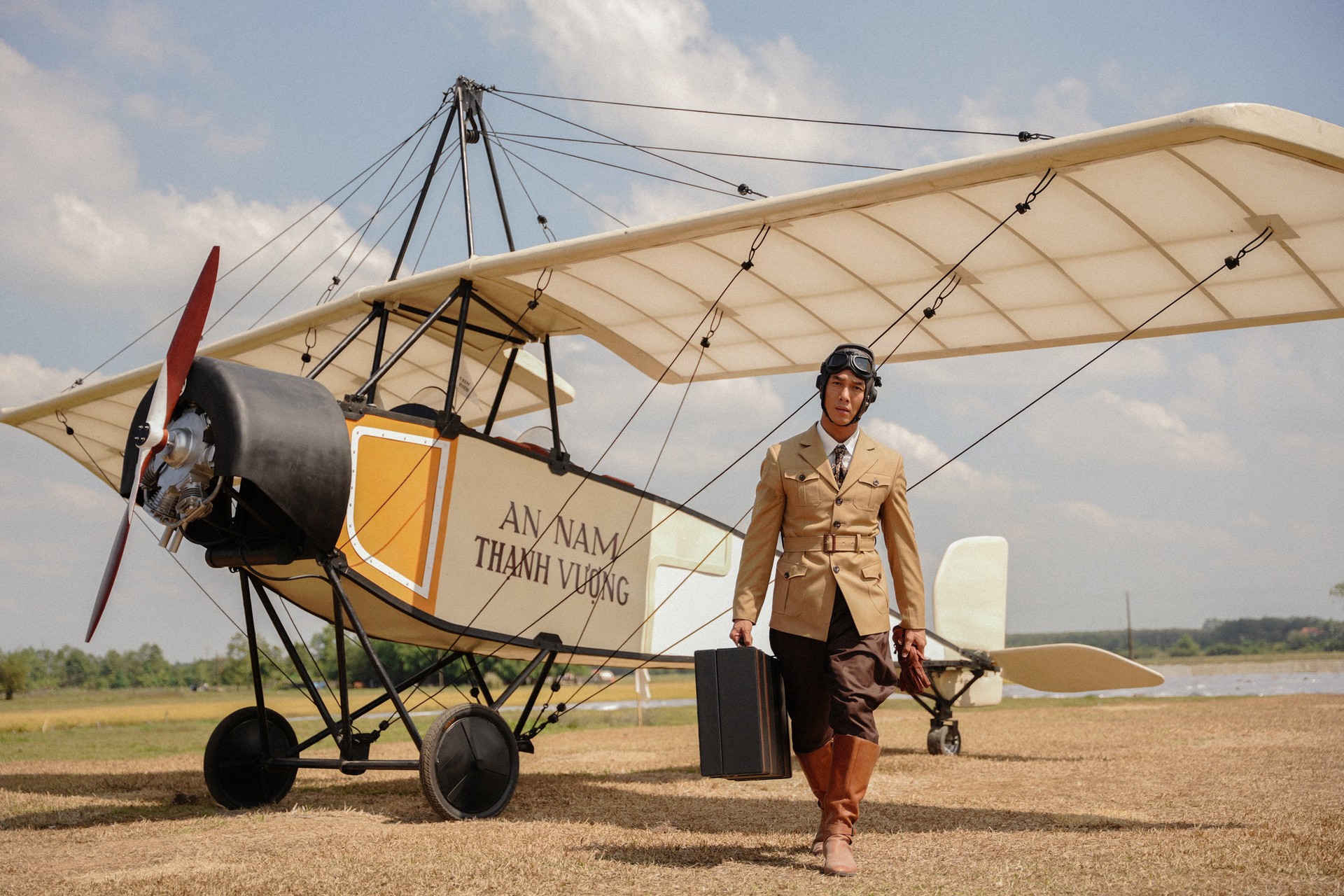 Hinh anh ‘Hẹn em ngày nhật thực’ và sức hút của những cuốn phim thời đại cũ 9