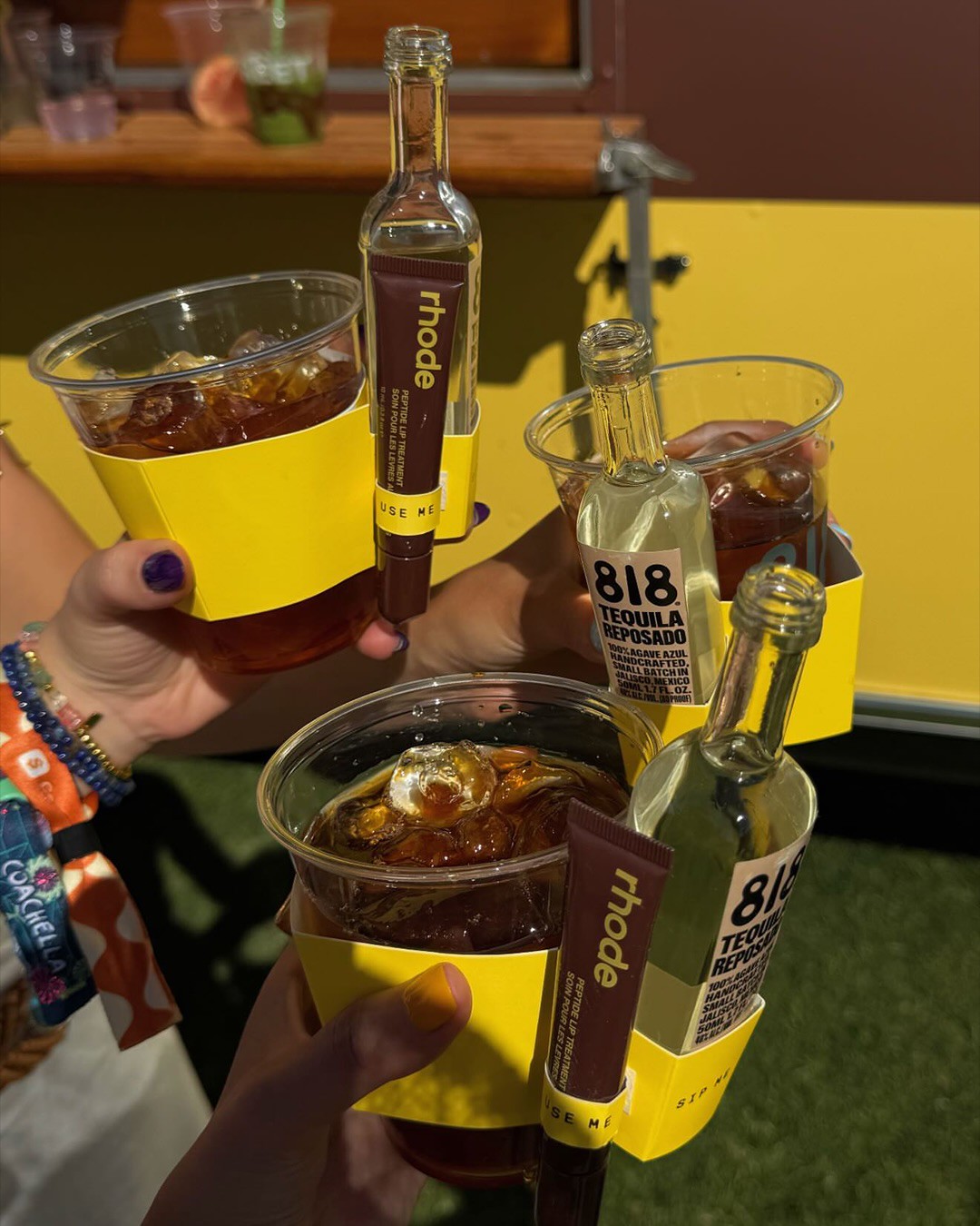 Hinh anh Rhode World và sức hút của nhà Bieber tại Coachella 2026 10