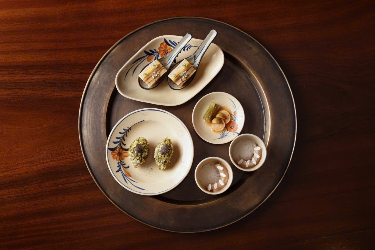 Hinh anh NÔM Dining: Có một ngôi nhà chất chứa ký ức ba miền Việt Nam 8